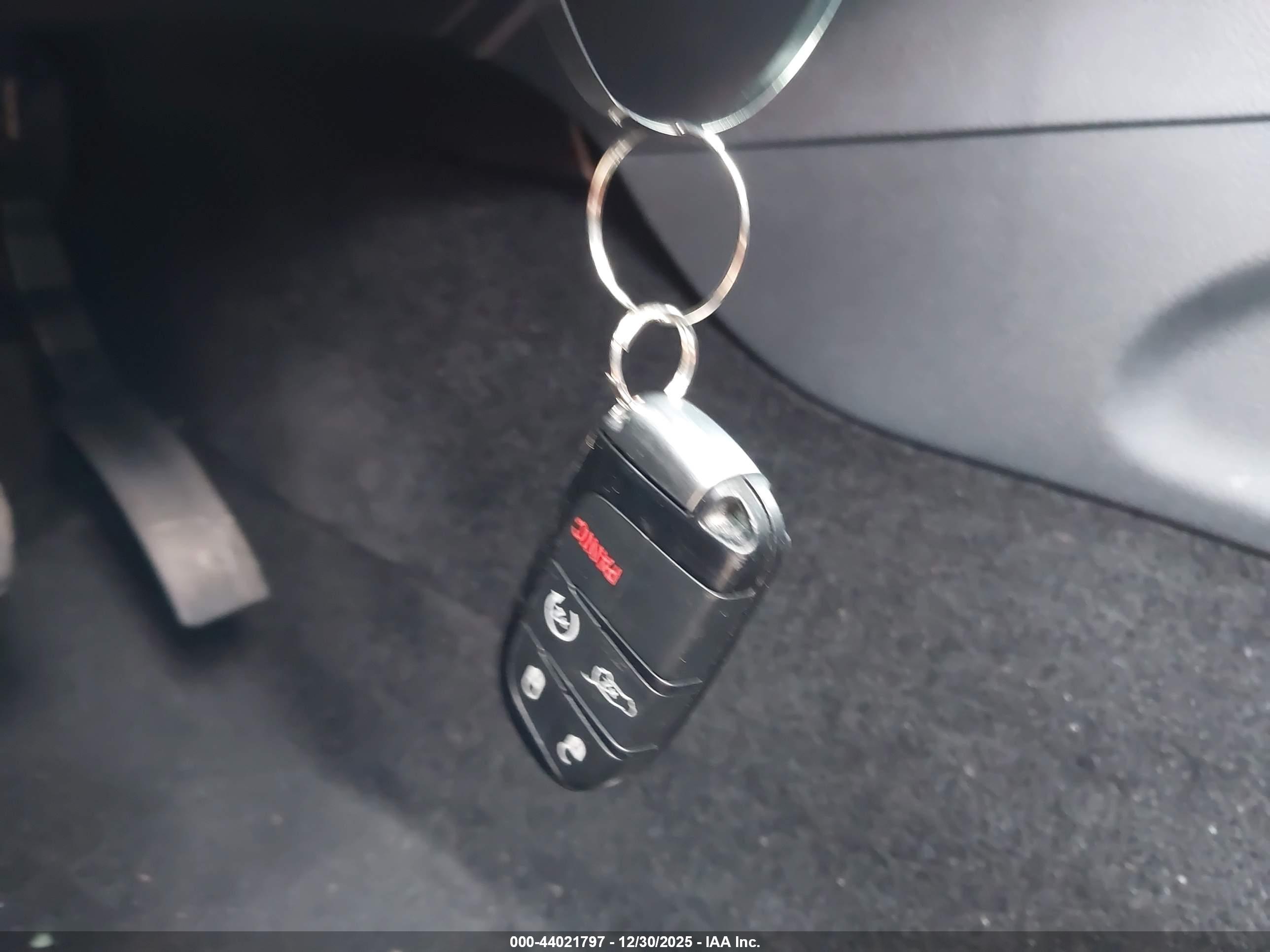 JEEP GRAND image 11