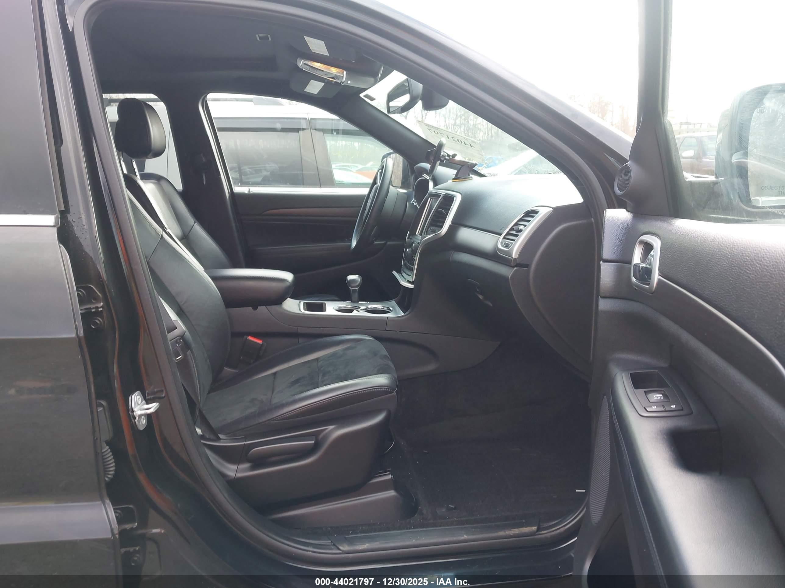 JEEP GRAND image 5