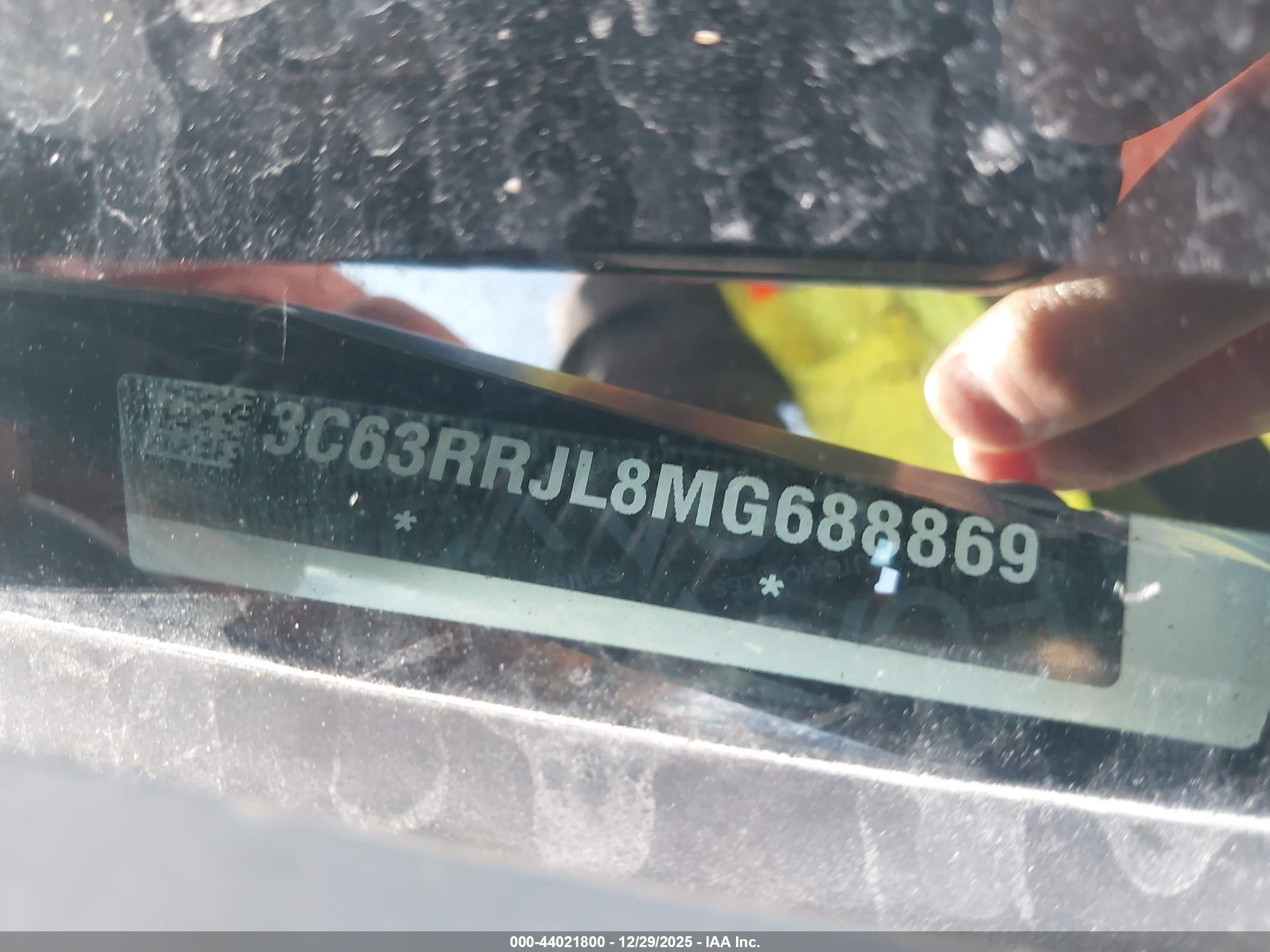 RAM 3500 image 9