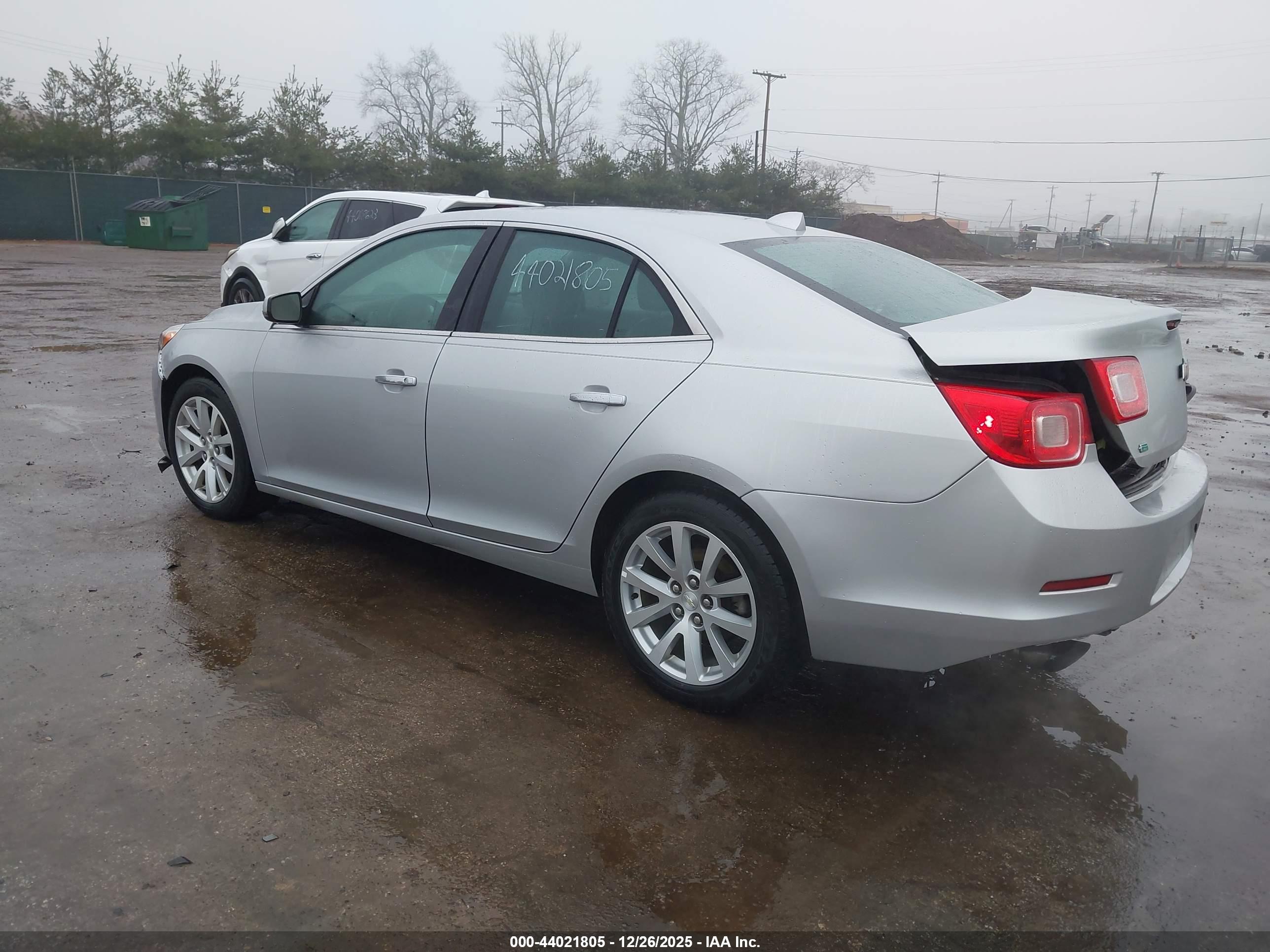 CHEVROLET MALIBU image 3