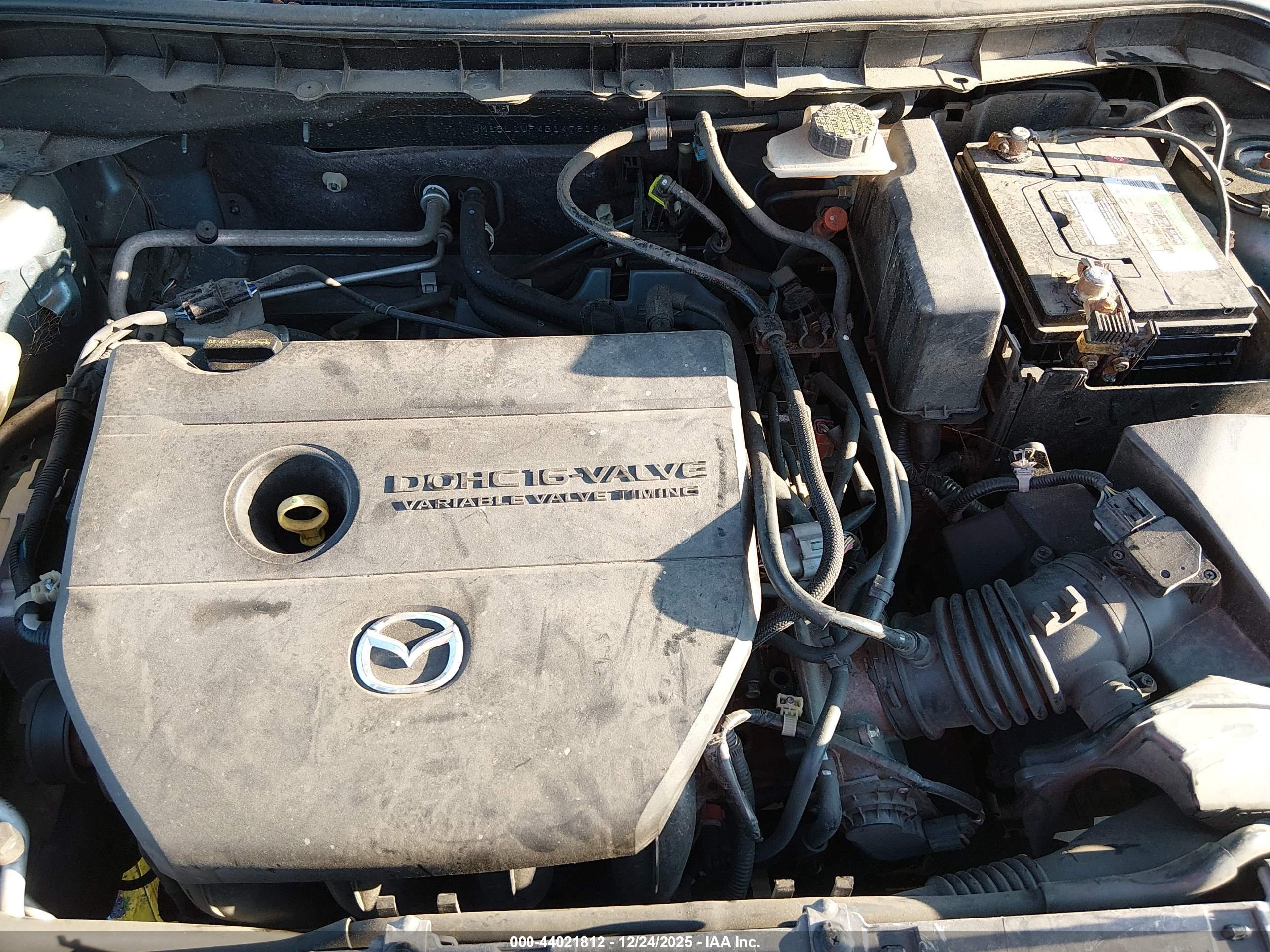 MAZDA MAZDA3 image 10