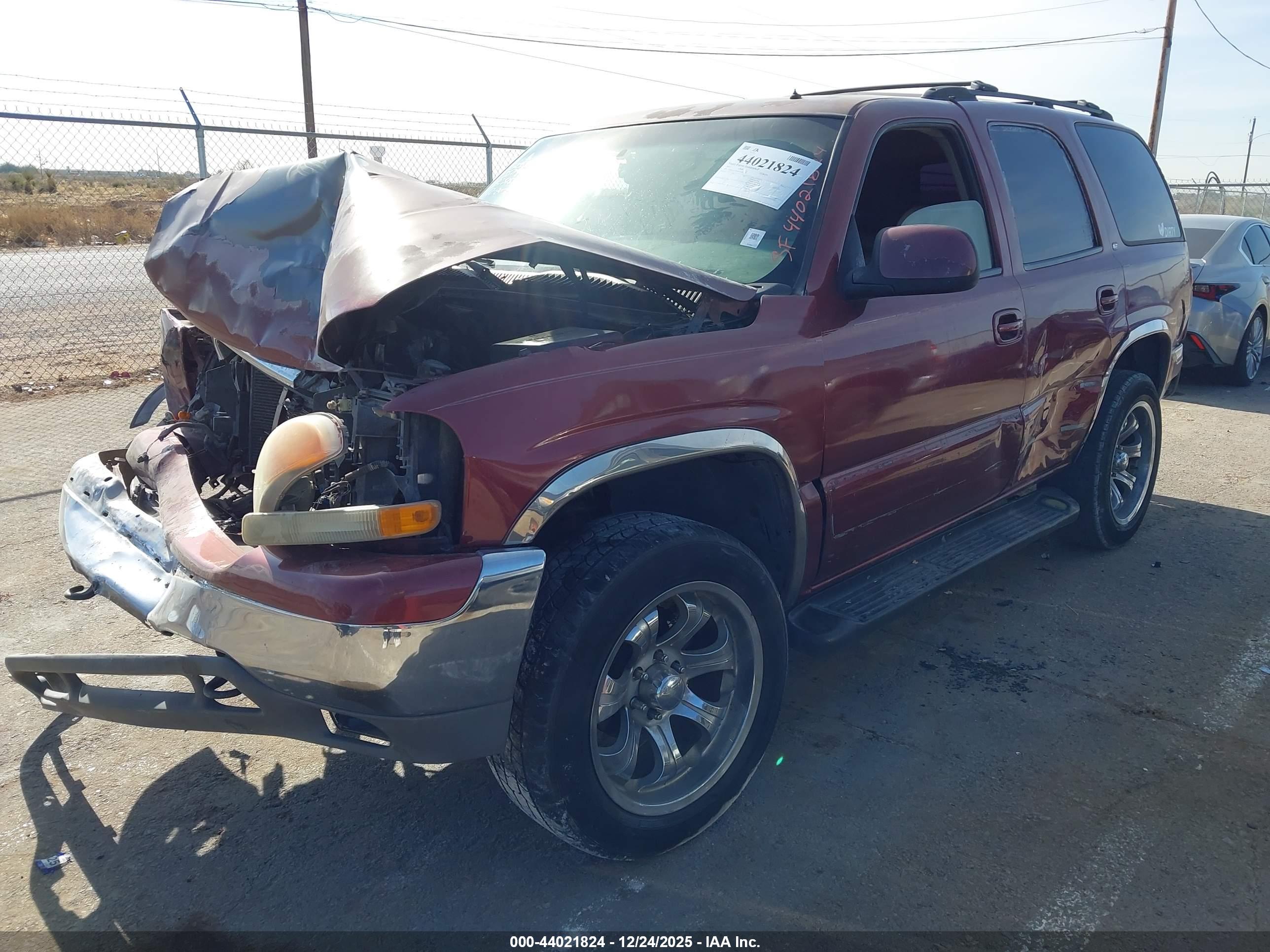 GMC YUKON image 2