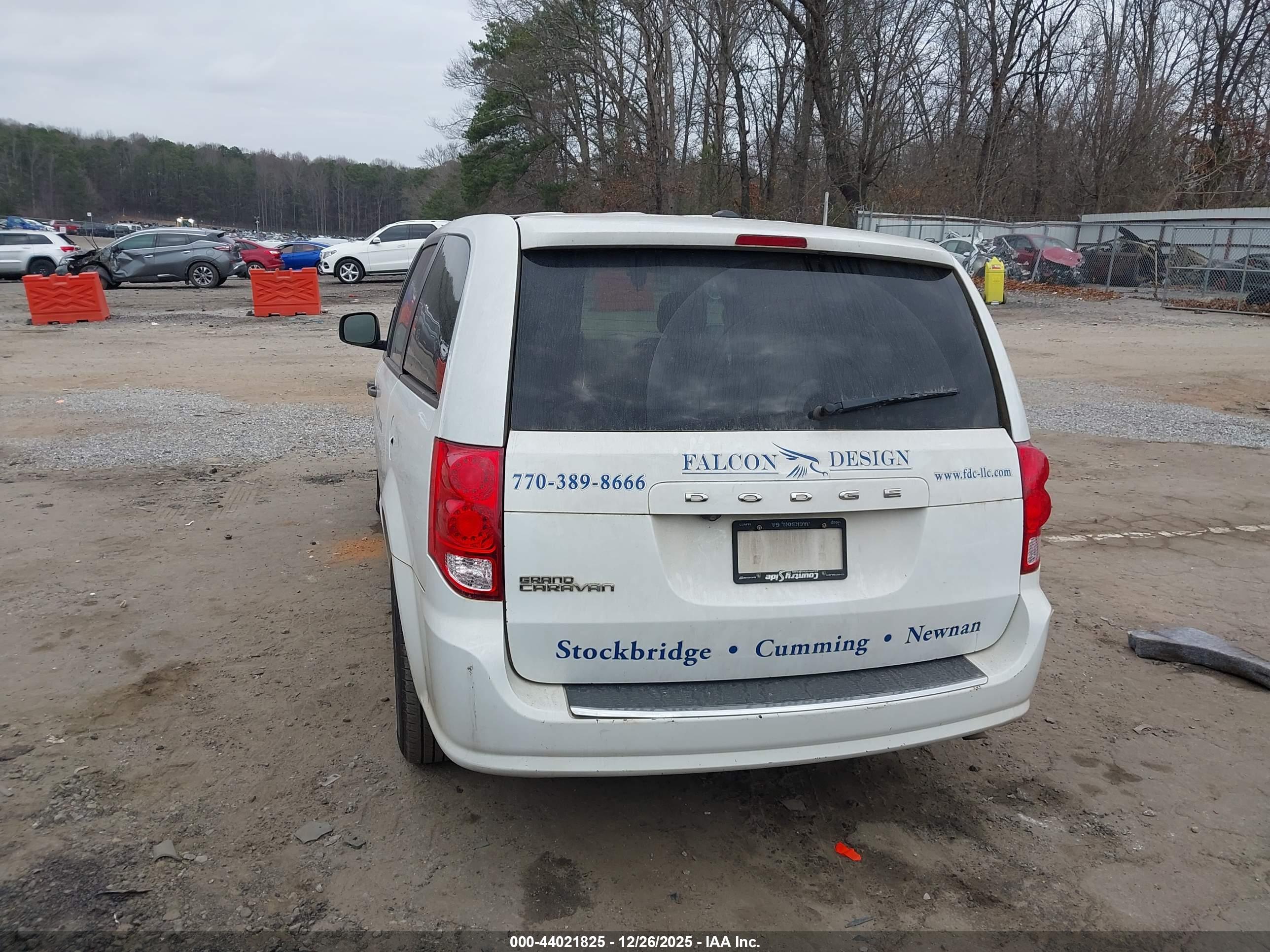 DODGE GRAND image 3