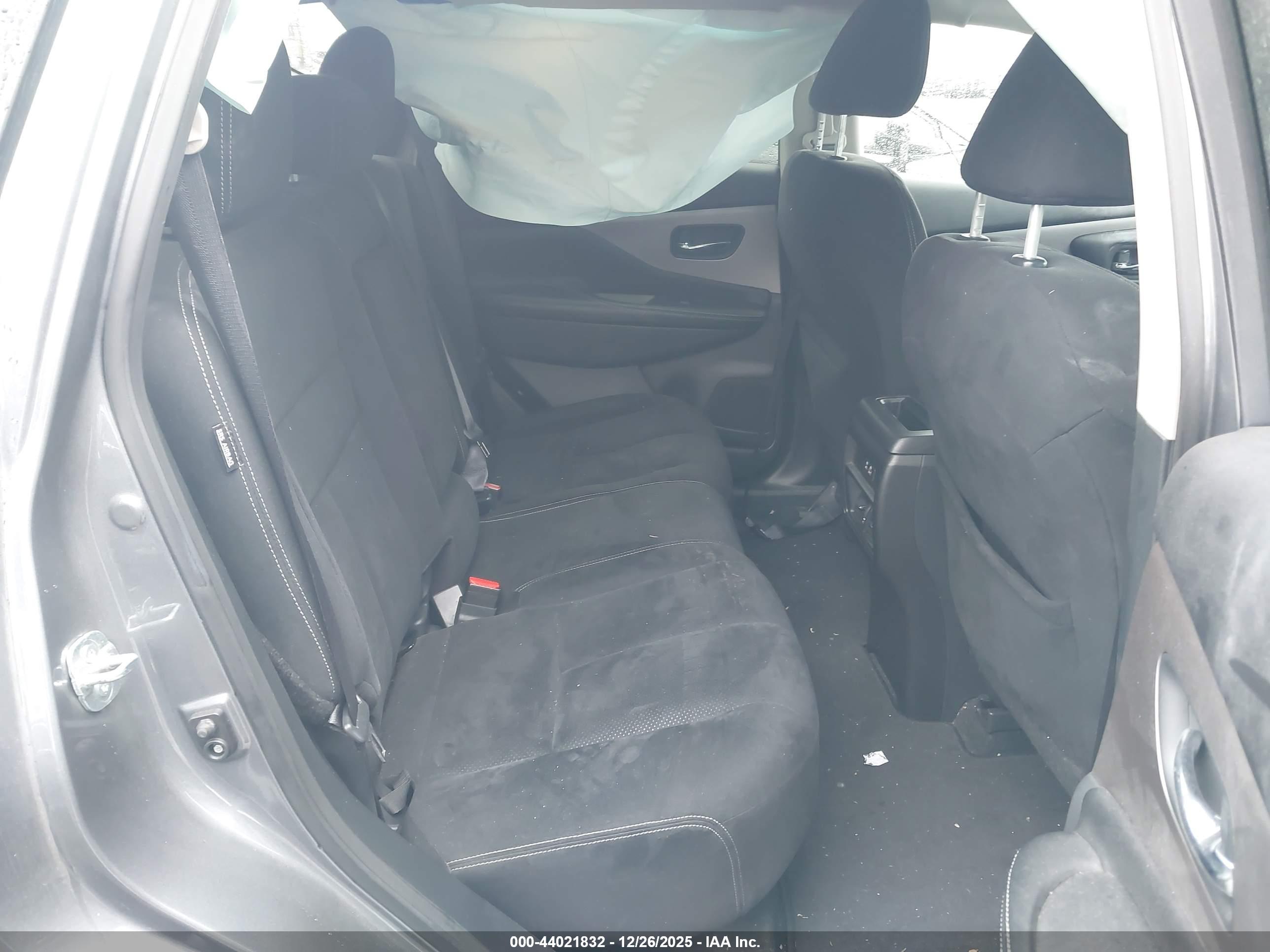 NISSAN MURANO image 8