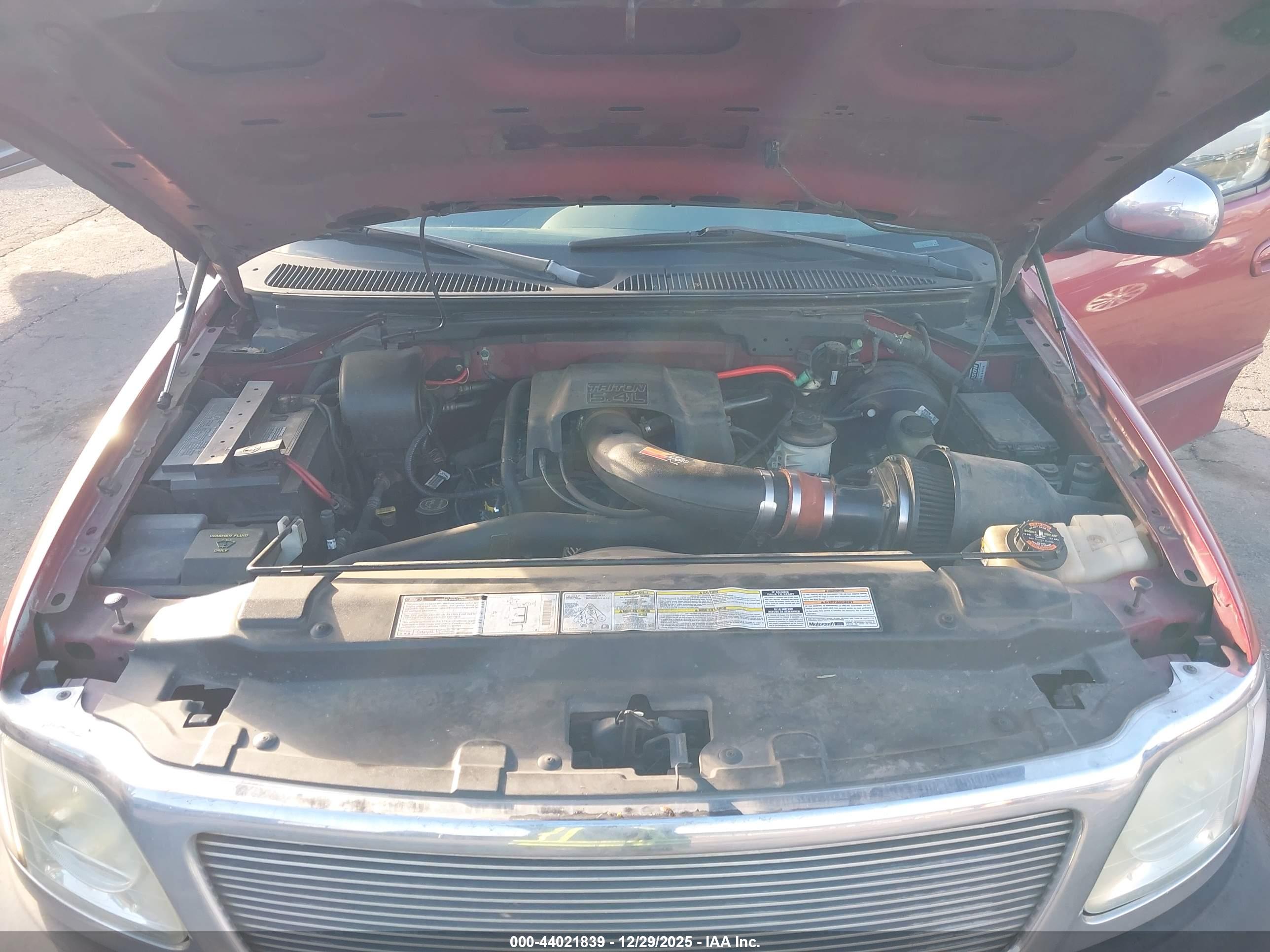 FORD F-150 image 10