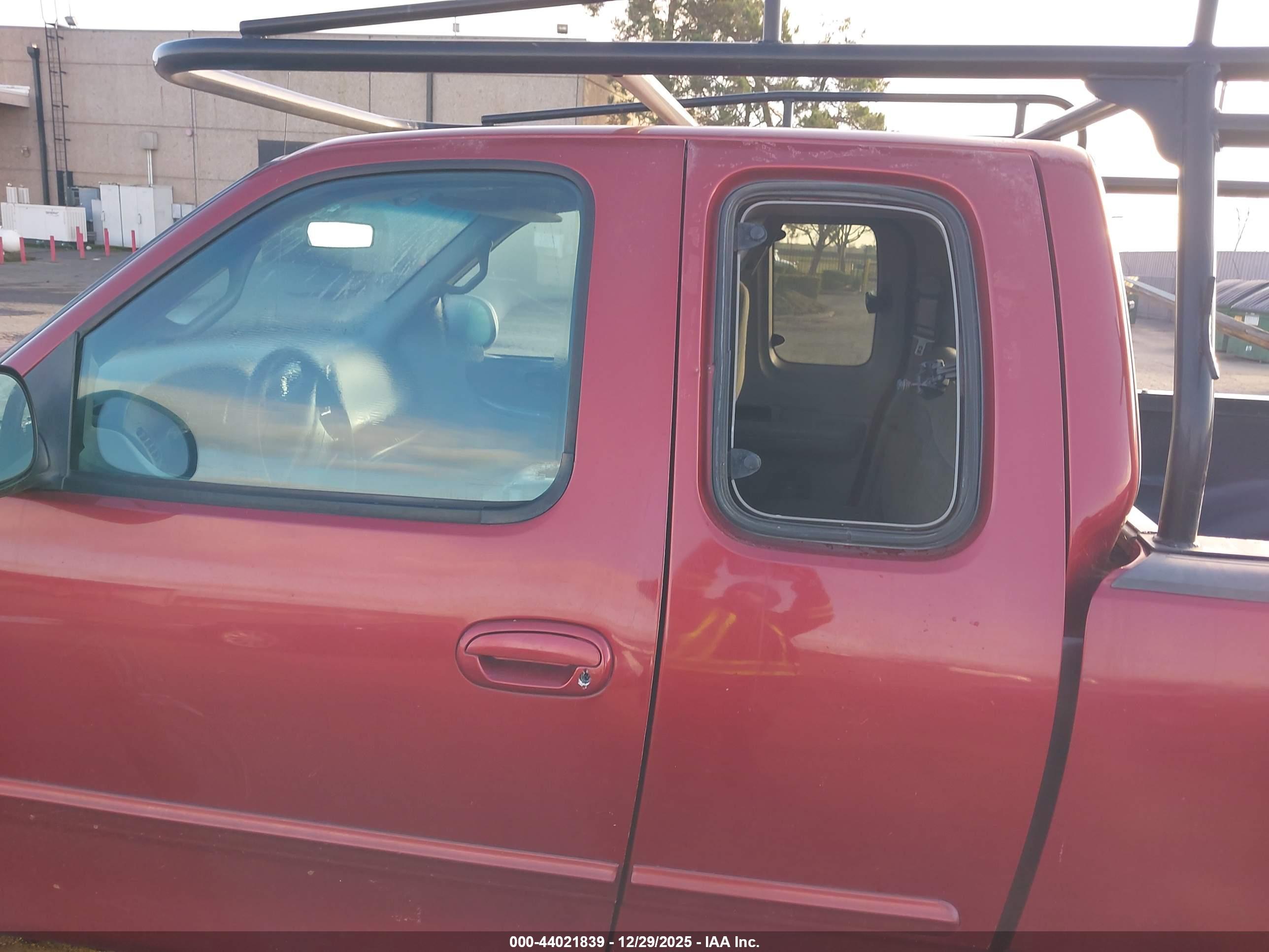 FORD F-150 image 6