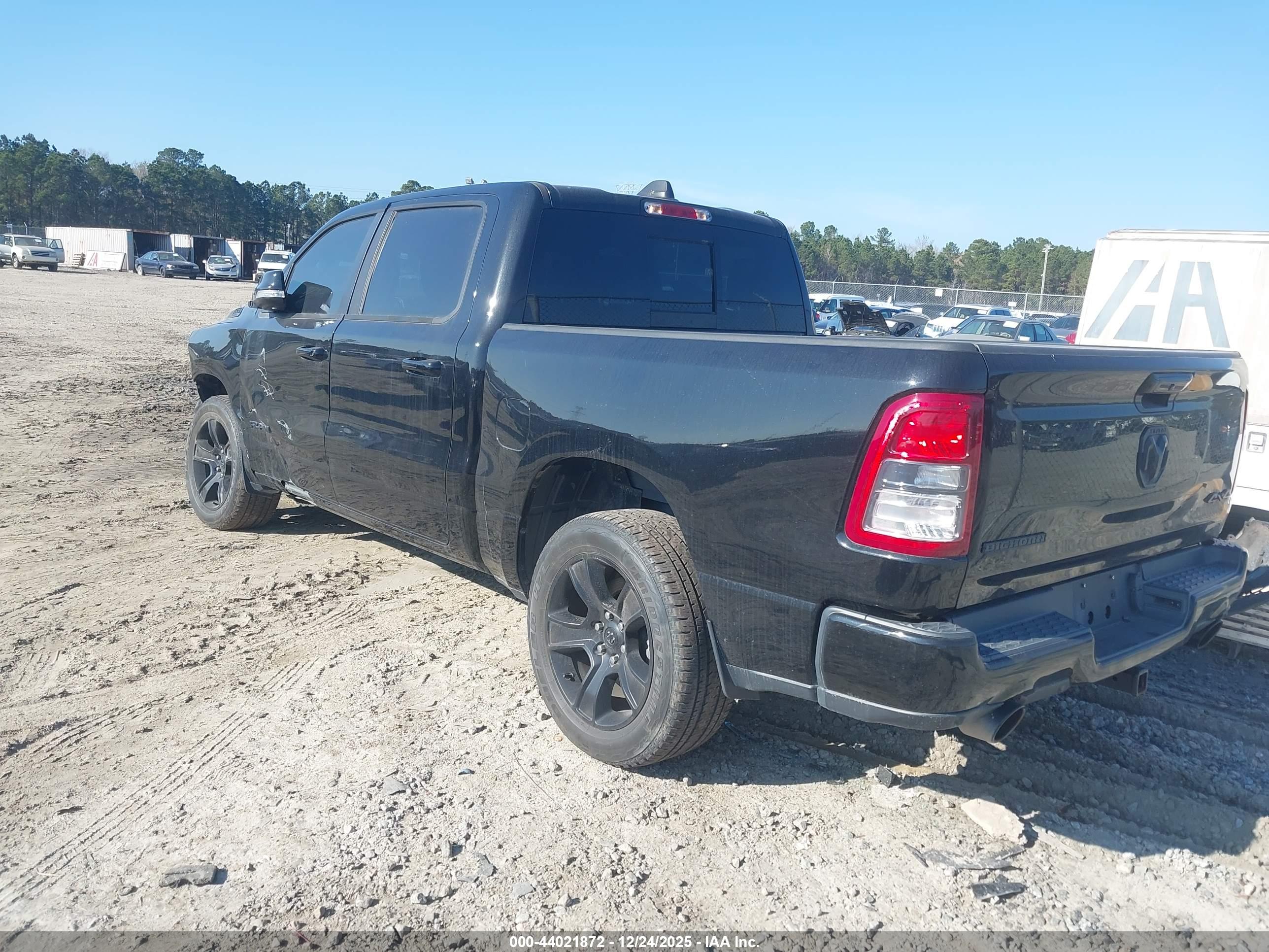 RAM 1500 image 3