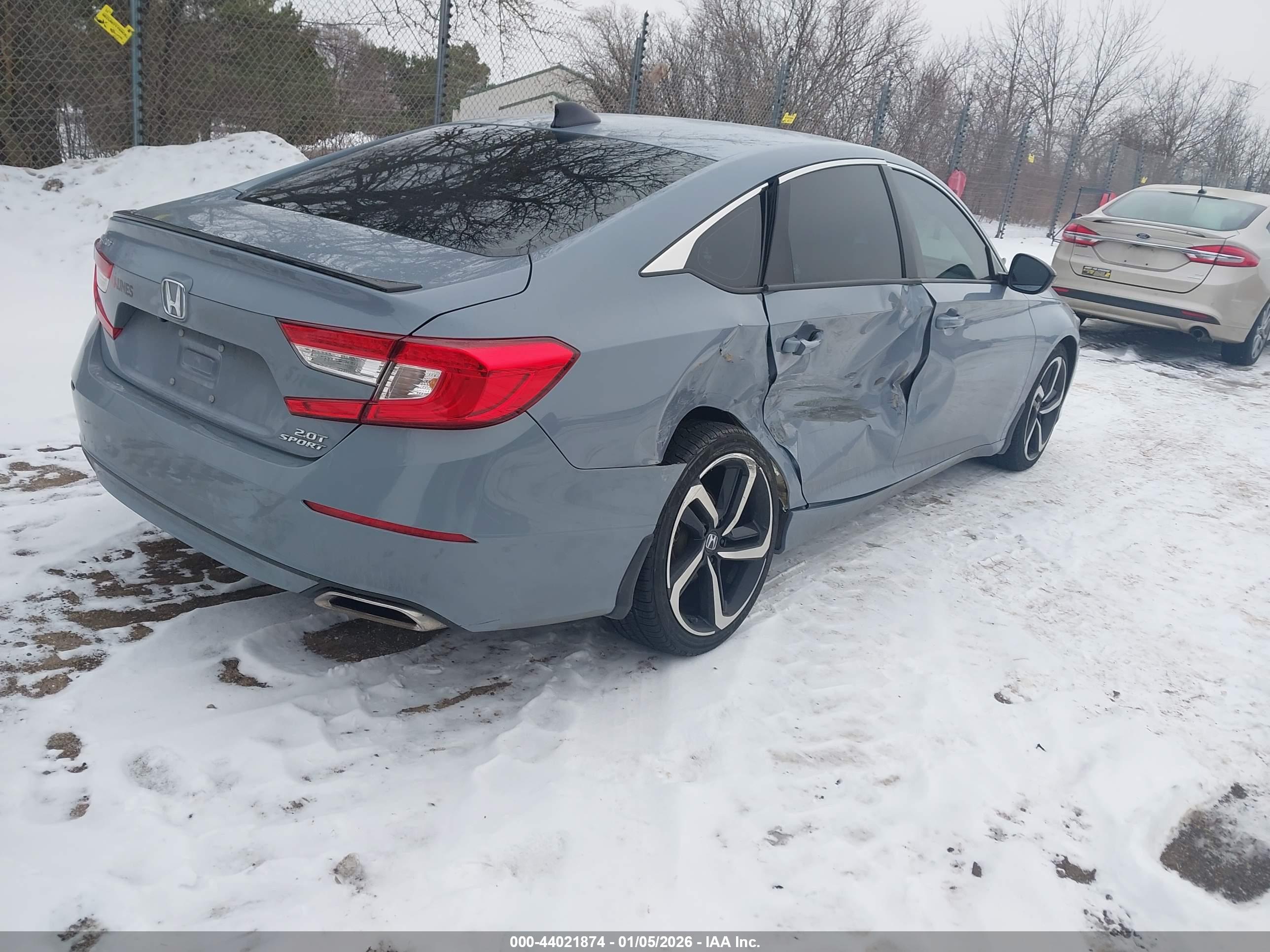 HONDA ACCORD image 4