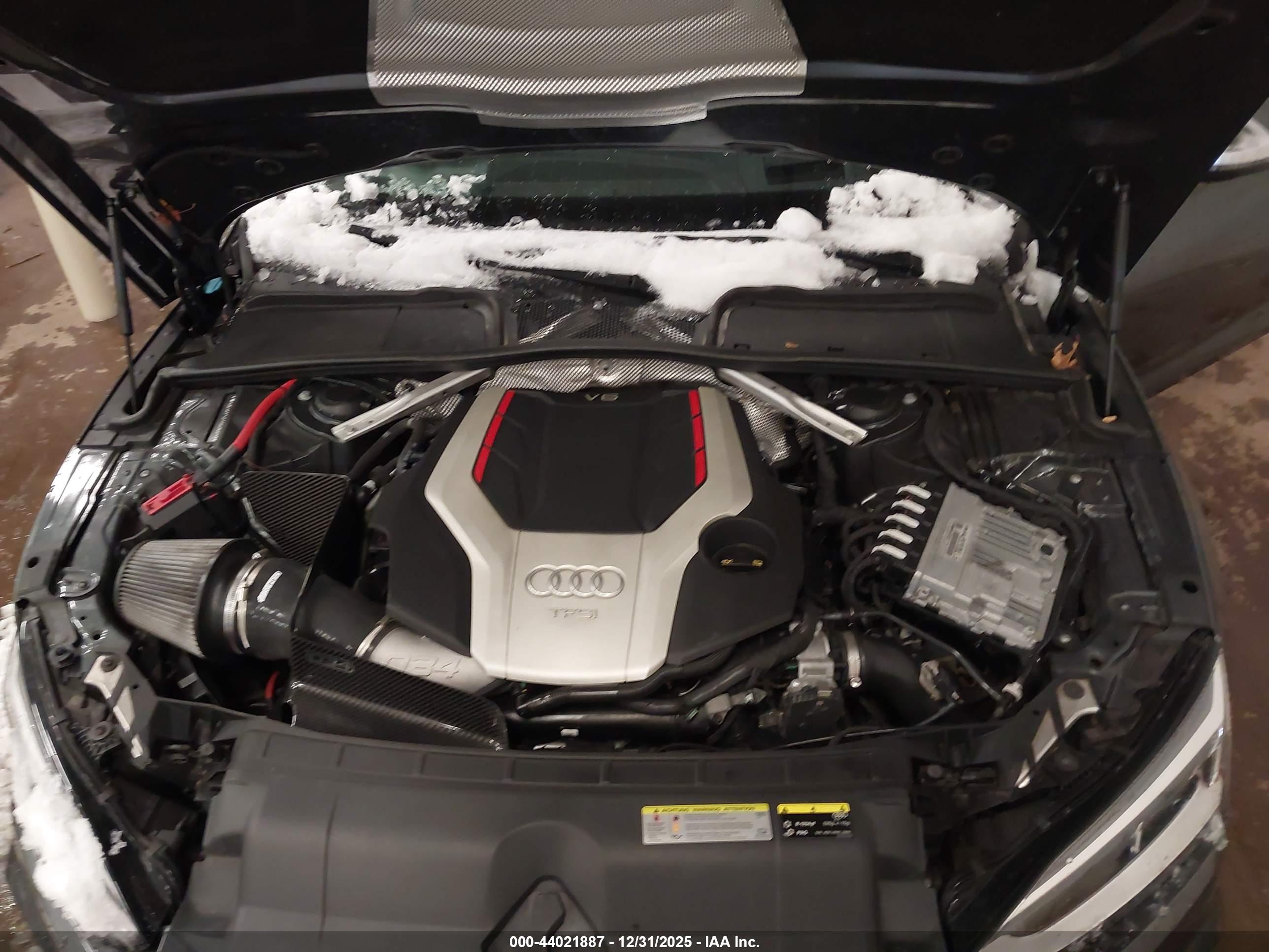 AUDI S5 image 10