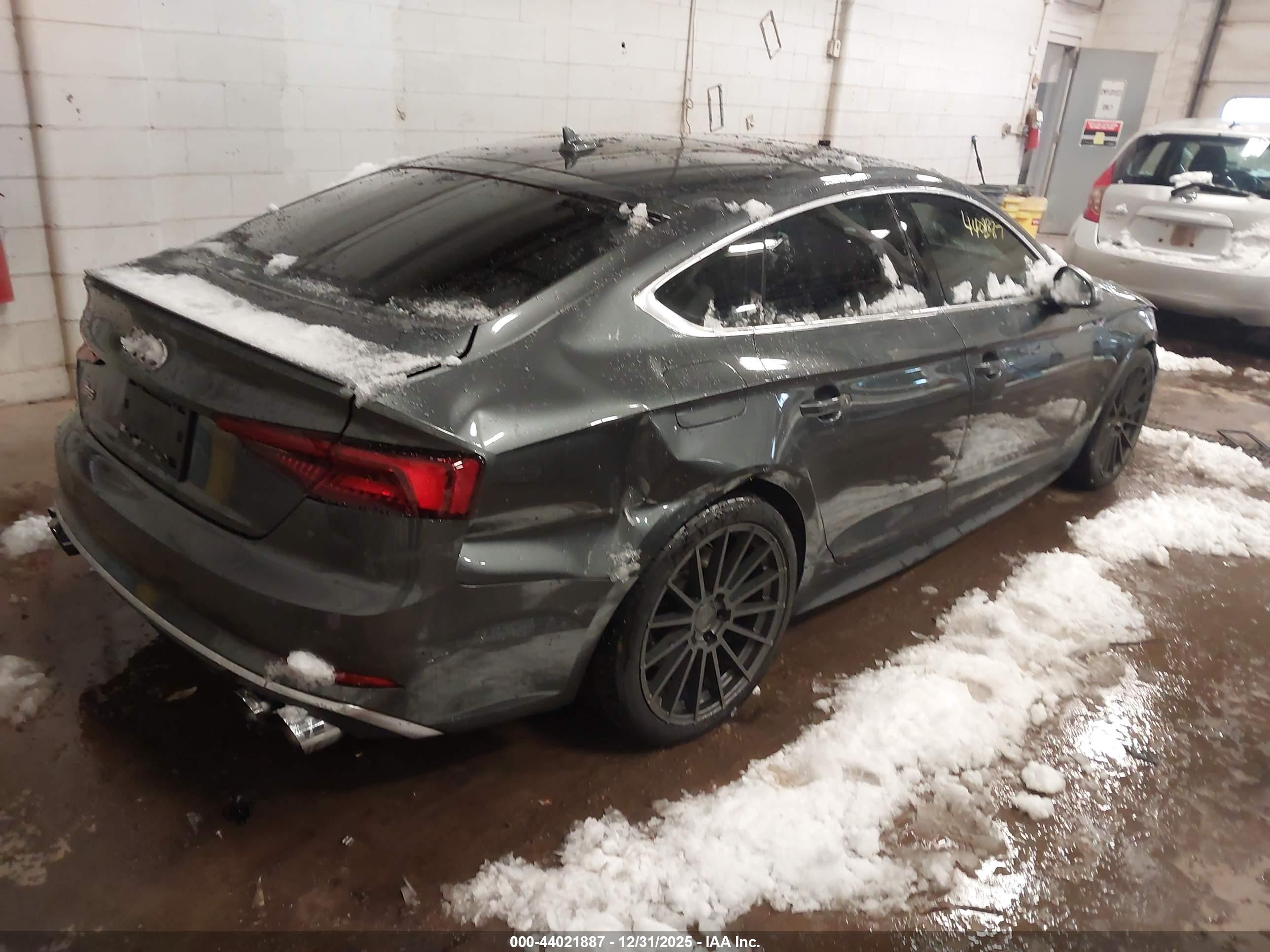AUDI S5 image 4