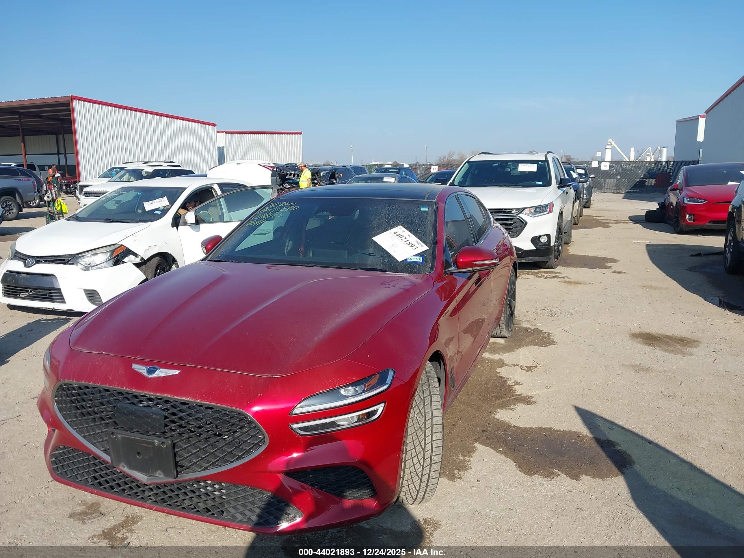GENESIS G70 image 2