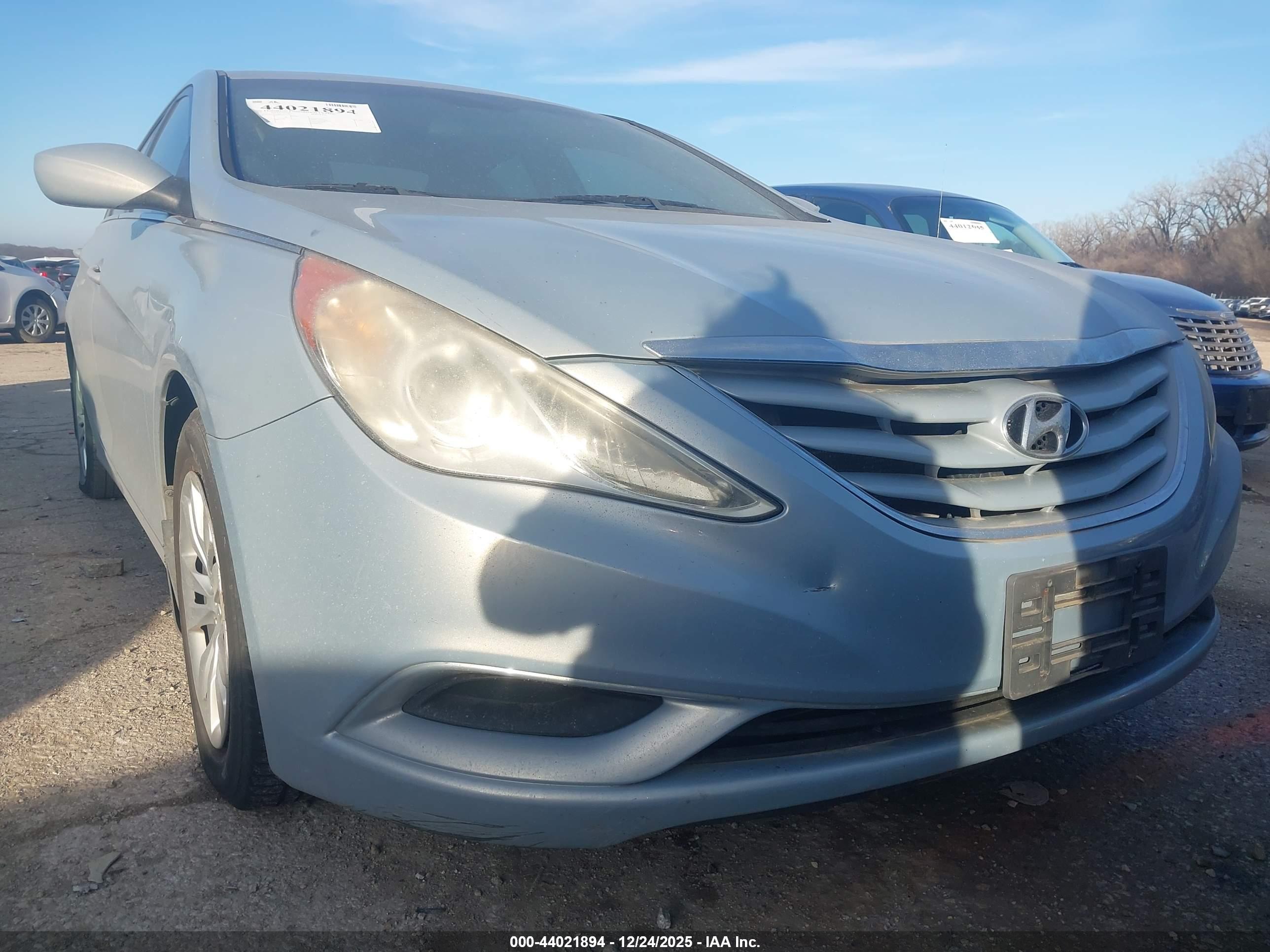 HYUNDAI SONATA image 6