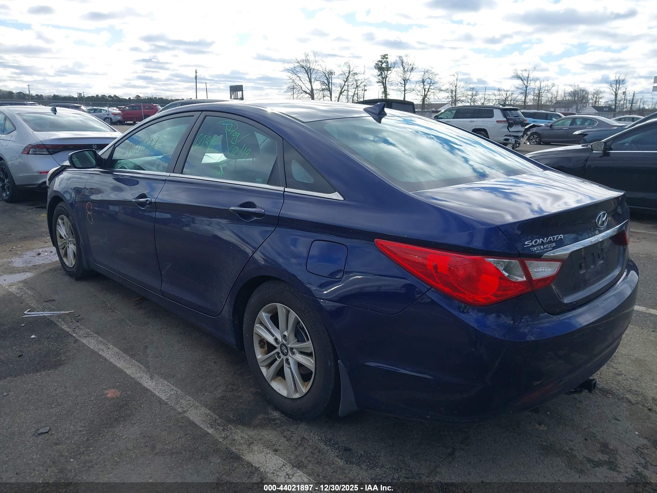 HYUNDAI SONATA image 3