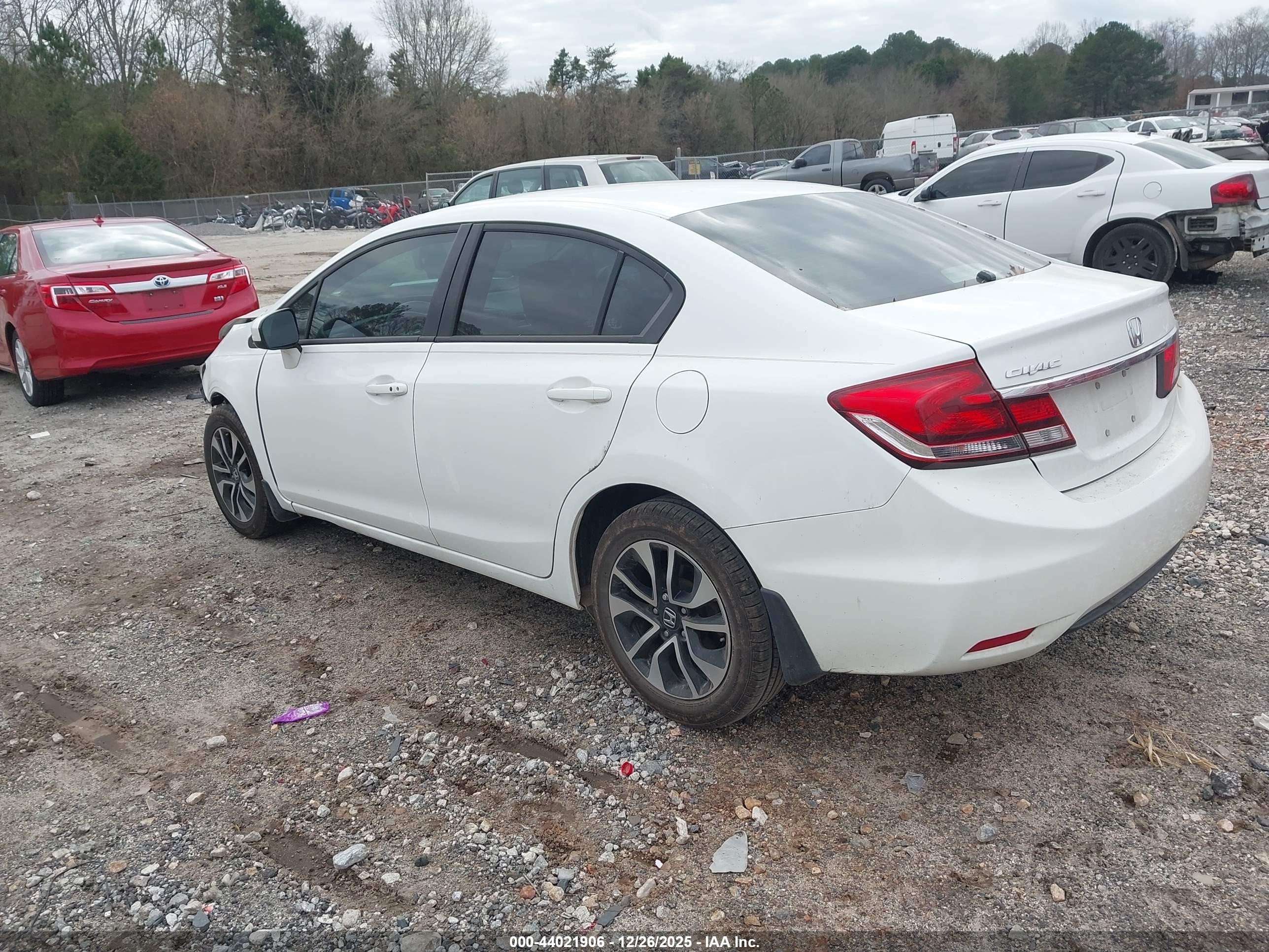 HONDA CIVIC image 3