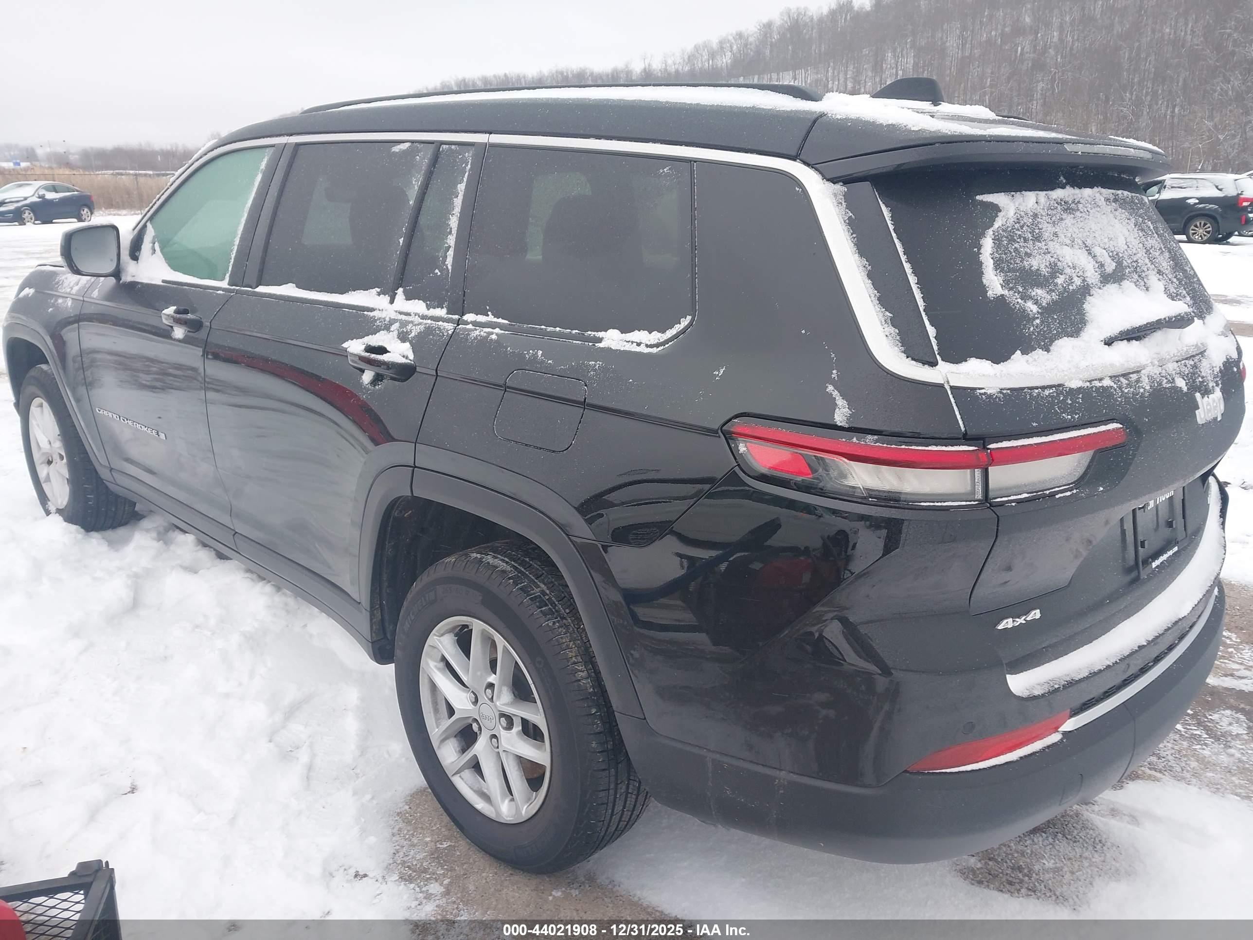 JEEP GRAND image 3