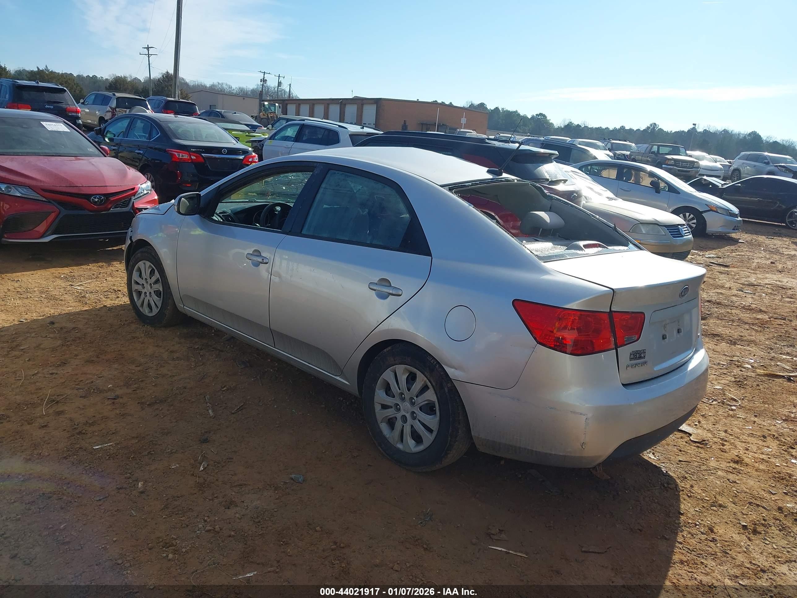 KIA FORTE image 3