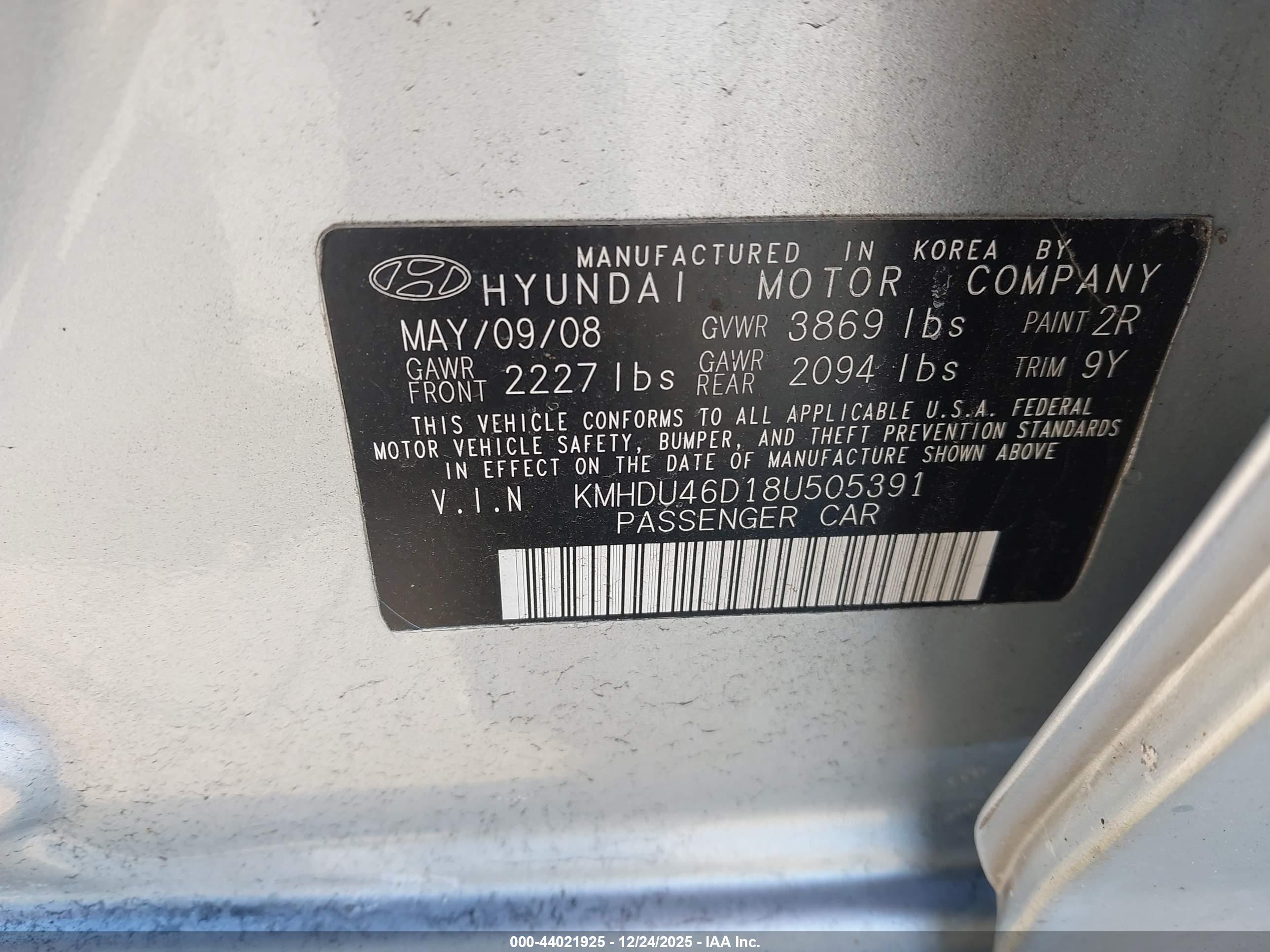 HYUNDAI ELANTRA image 9