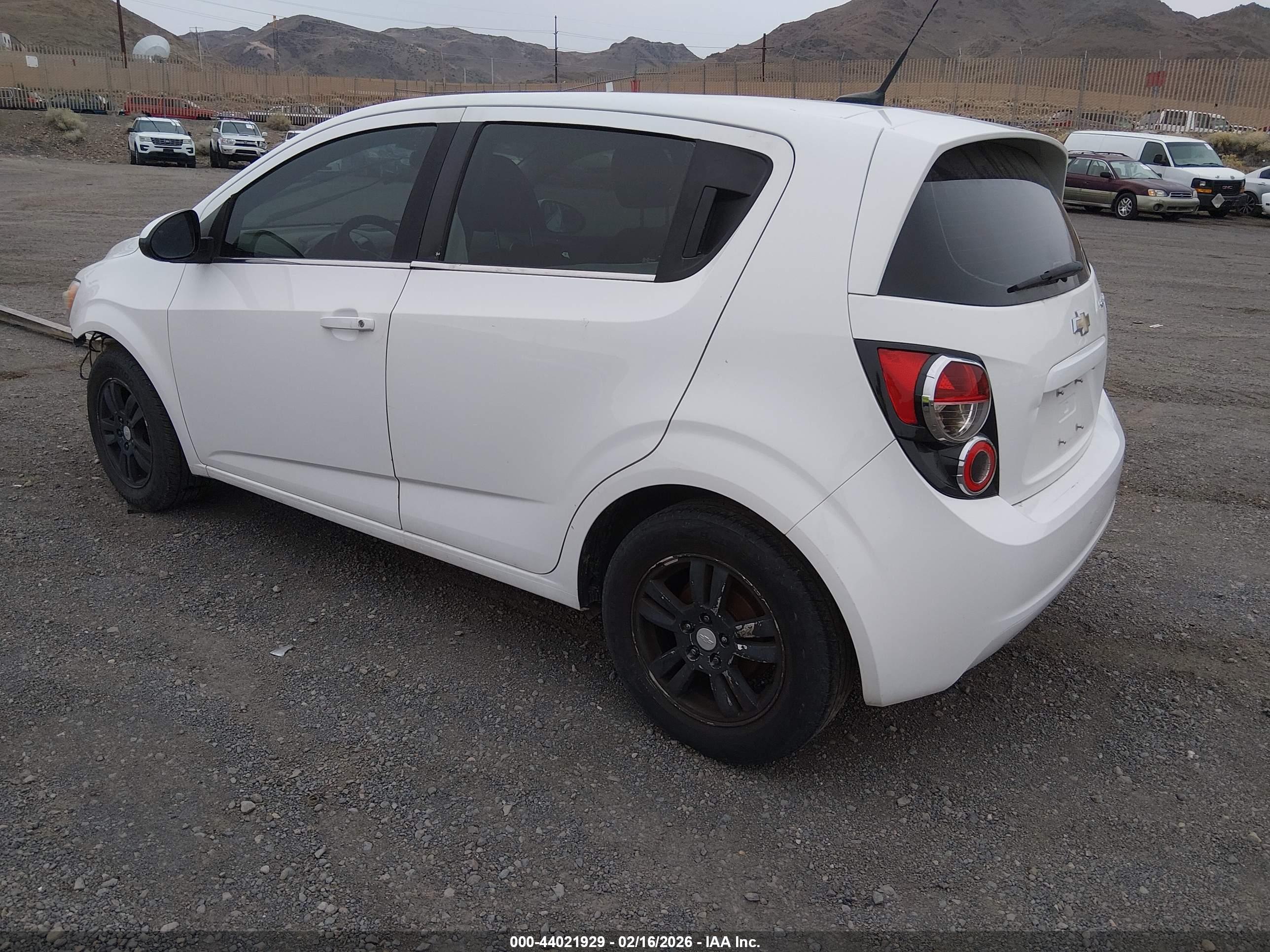 CHEVROLET SONIC image 3