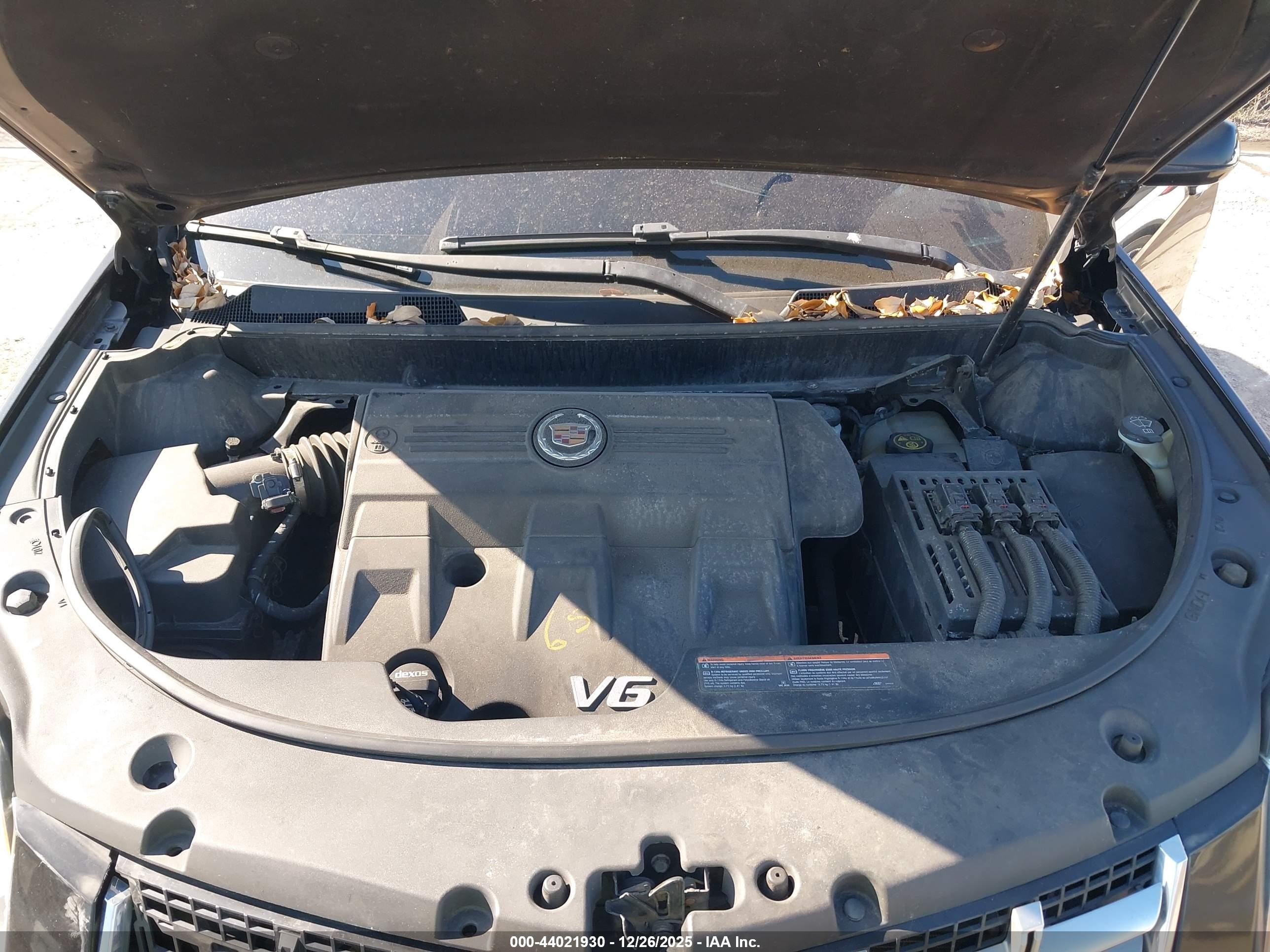 CADILLAC SRX image 10