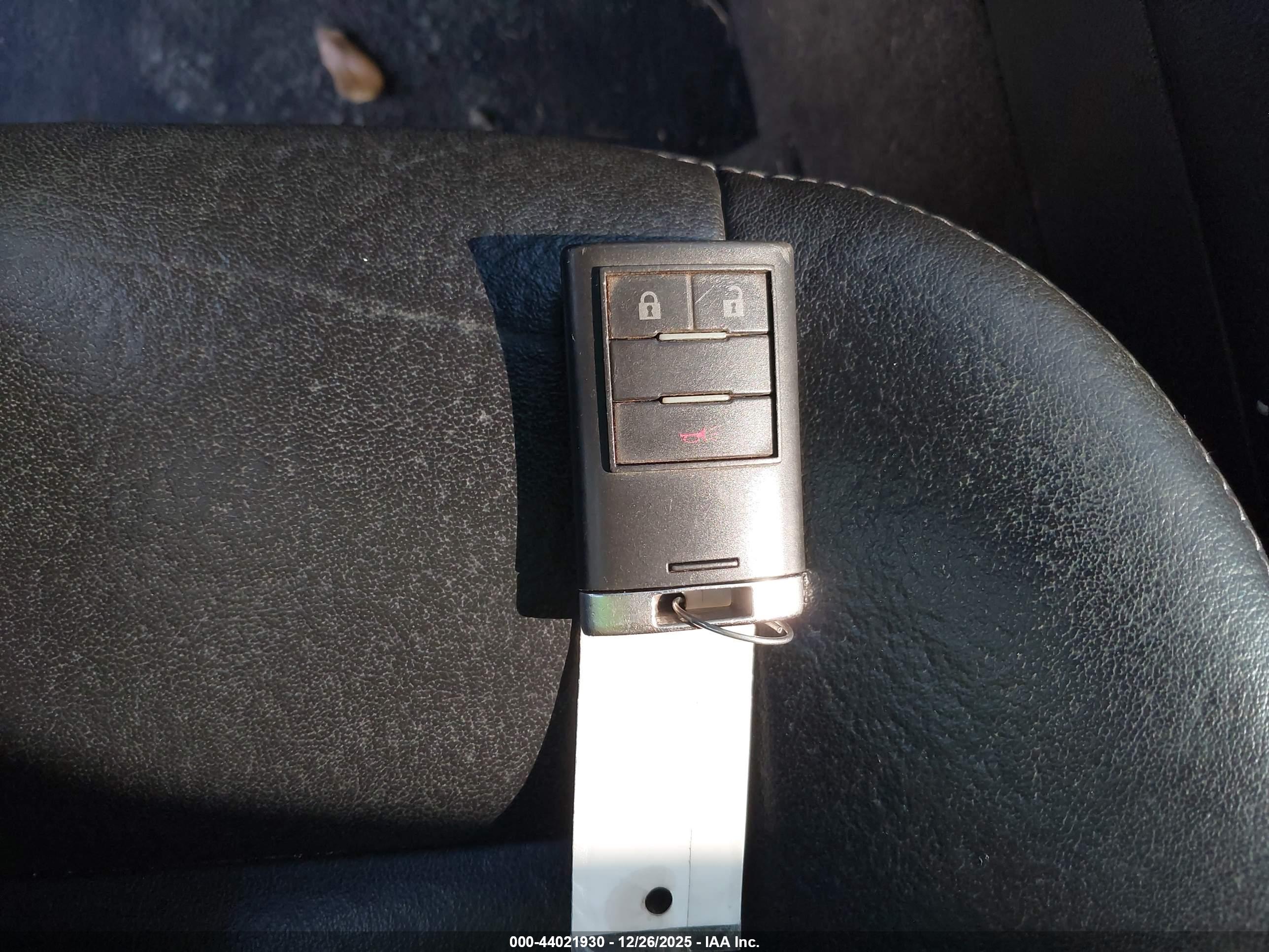 CADILLAC SRX image 11
