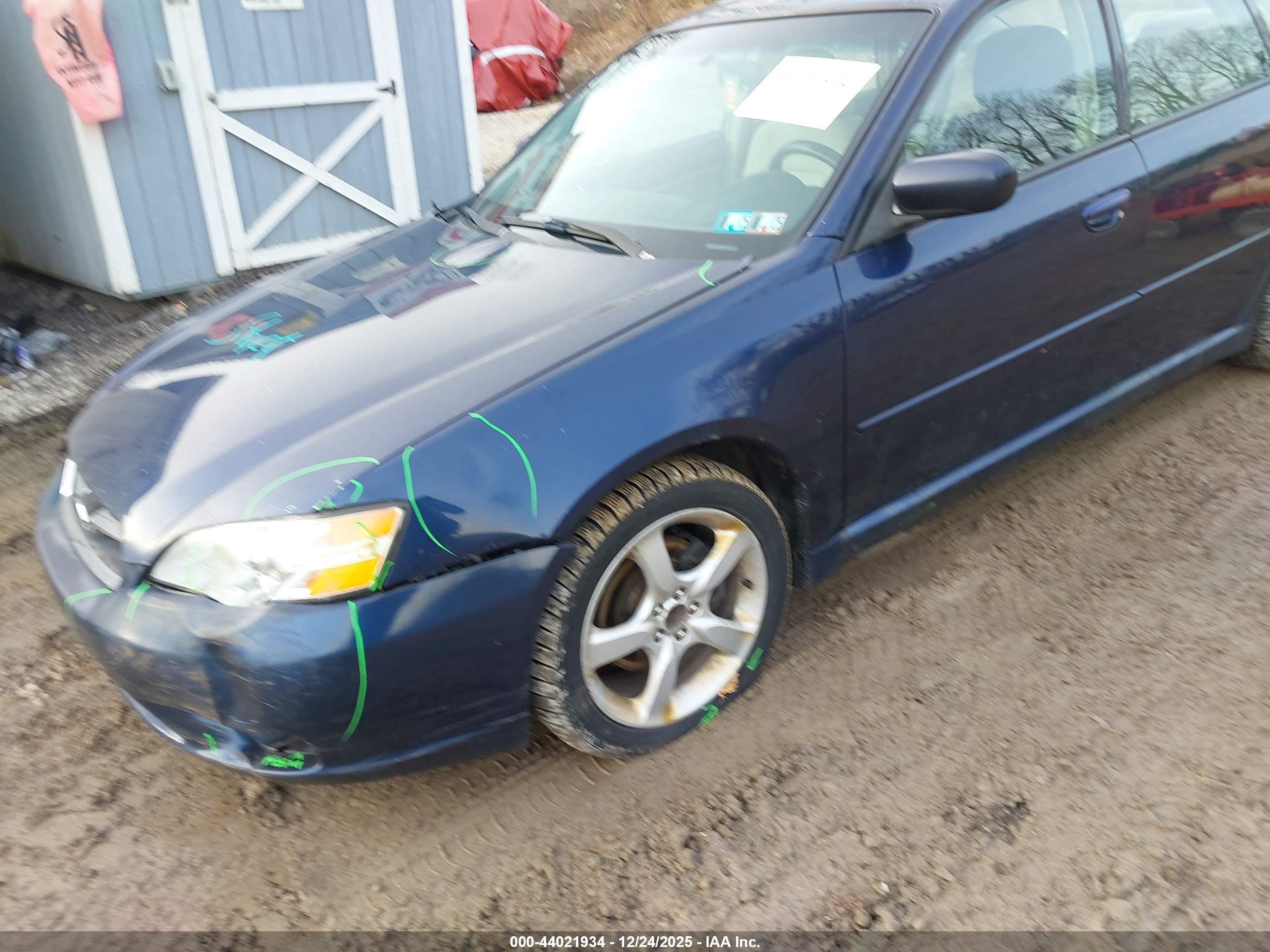 SUBARU LEGACY image 6