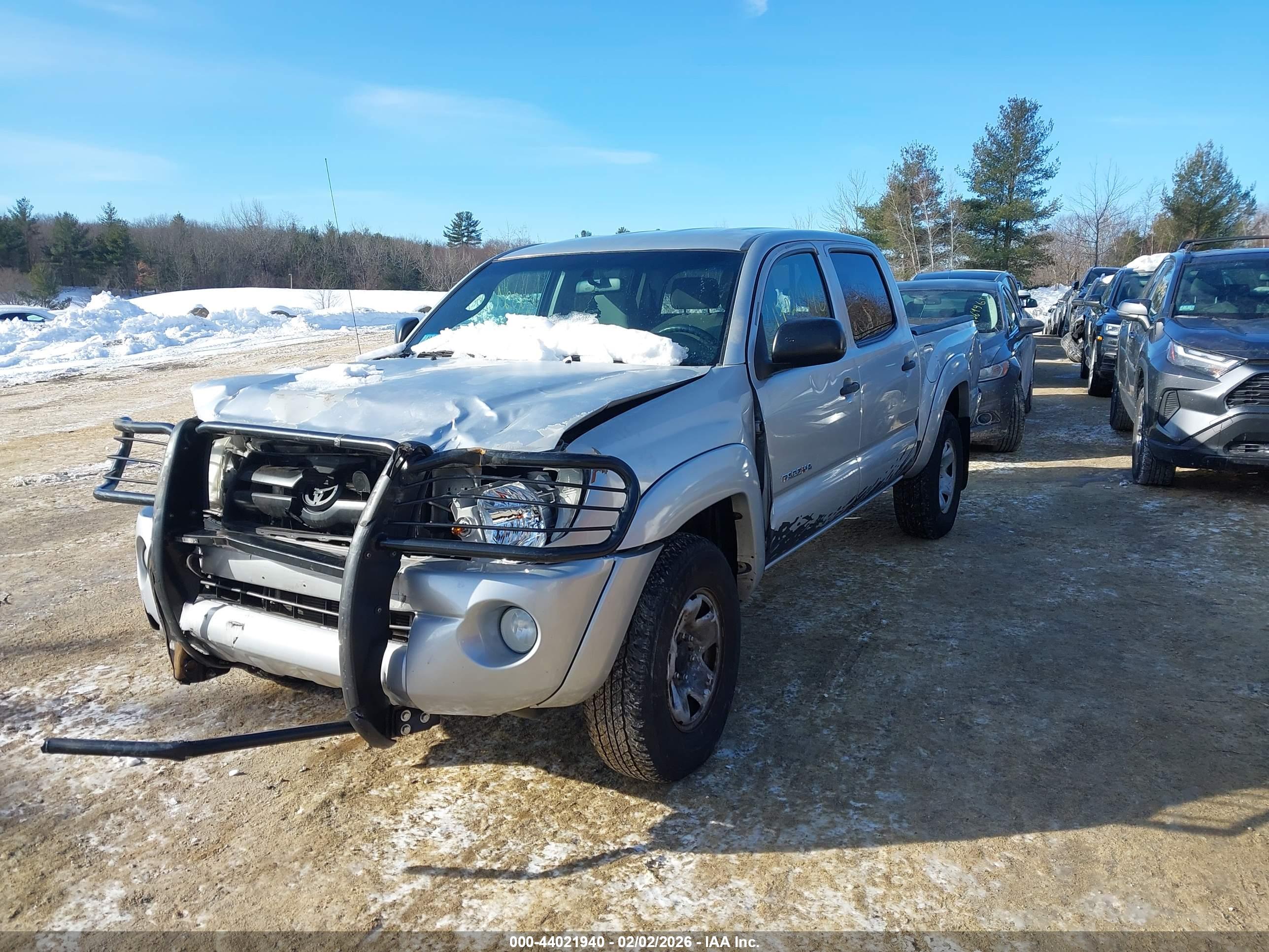 TOYOTA TACOMA image 2
