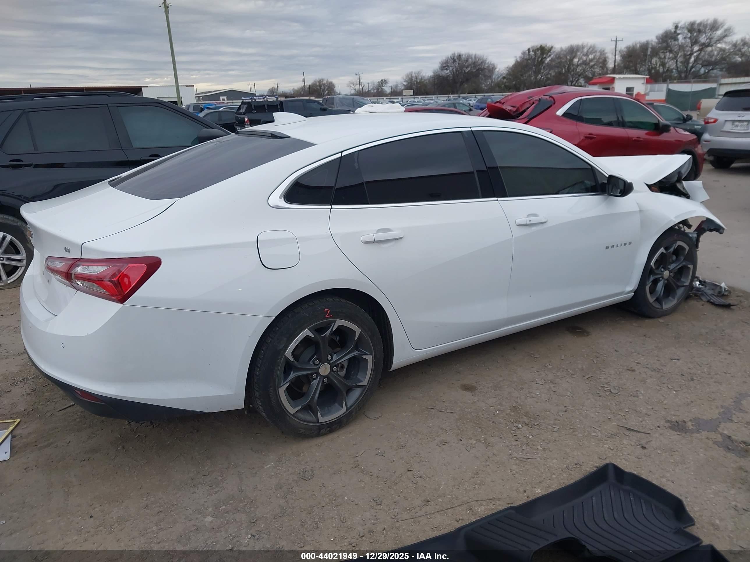 CHEVROLET MALIBU image 4