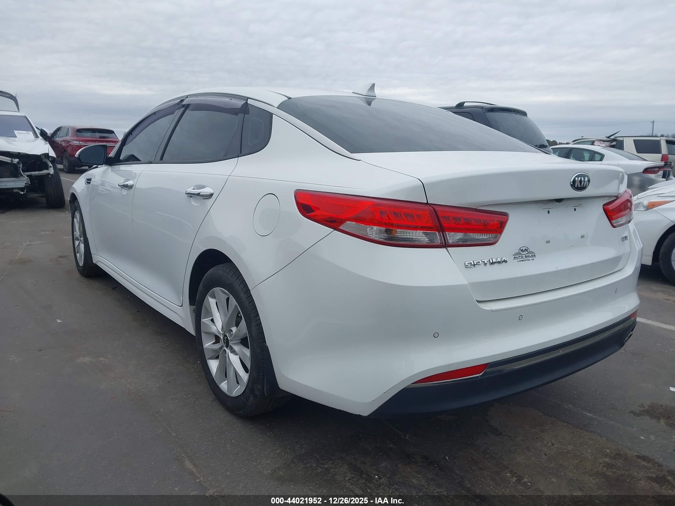 KIA OPTIMA image 3