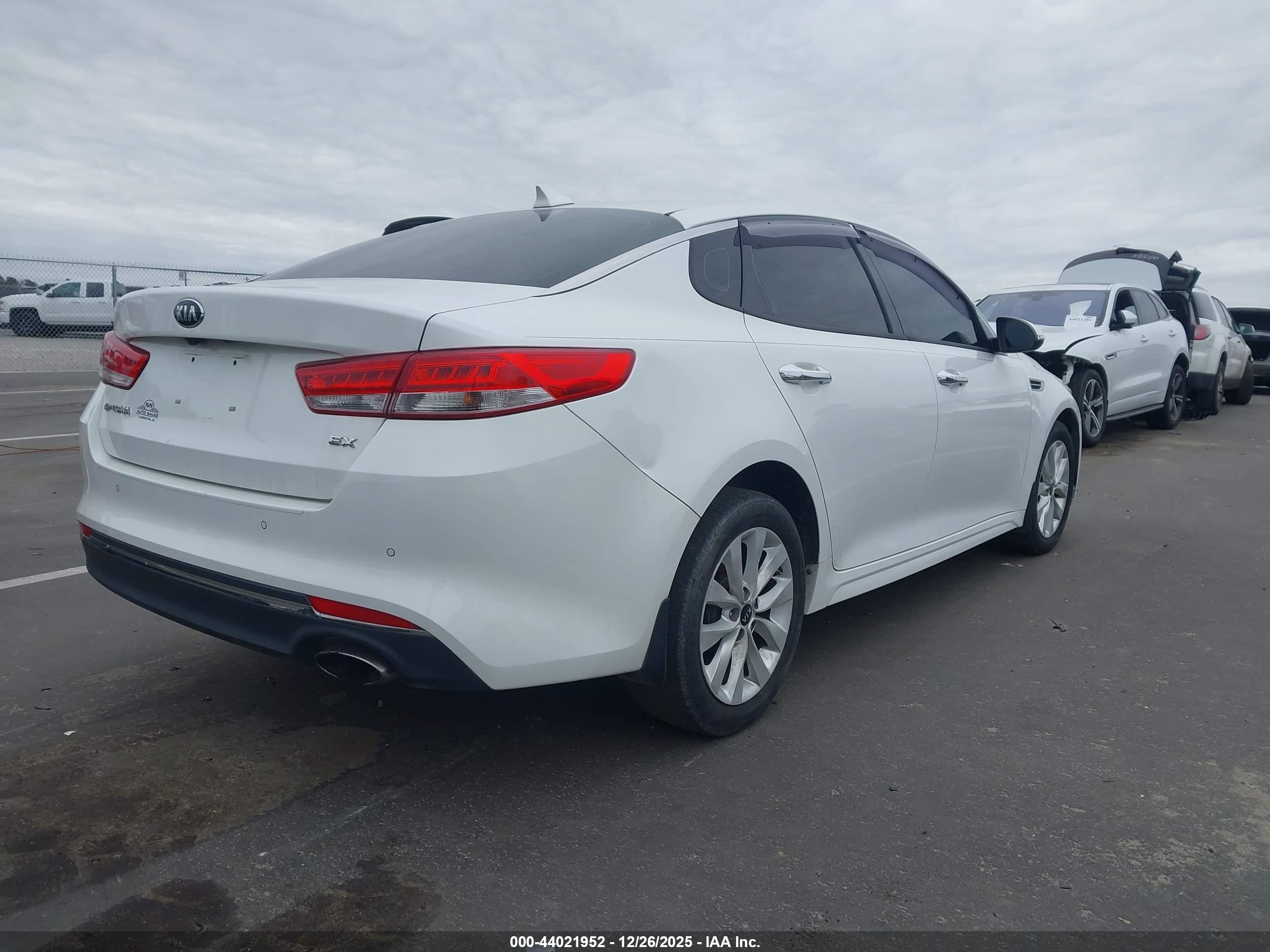 KIA OPTIMA image 4