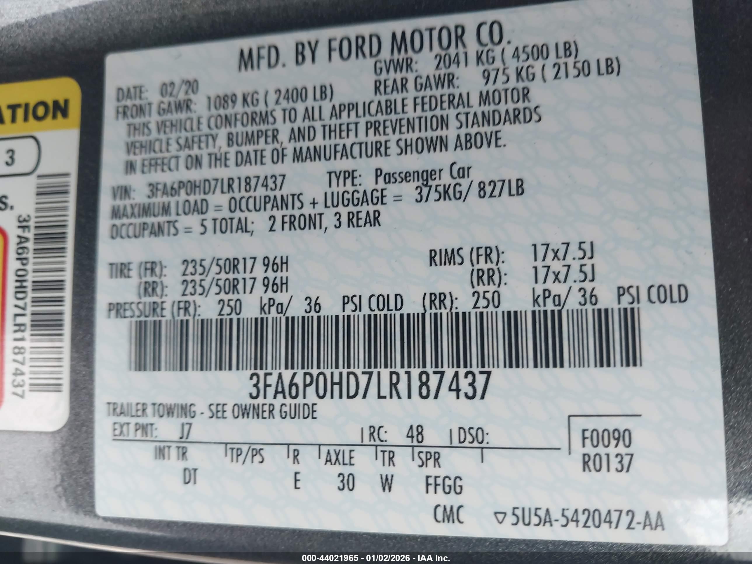 FORD FUSION image 9