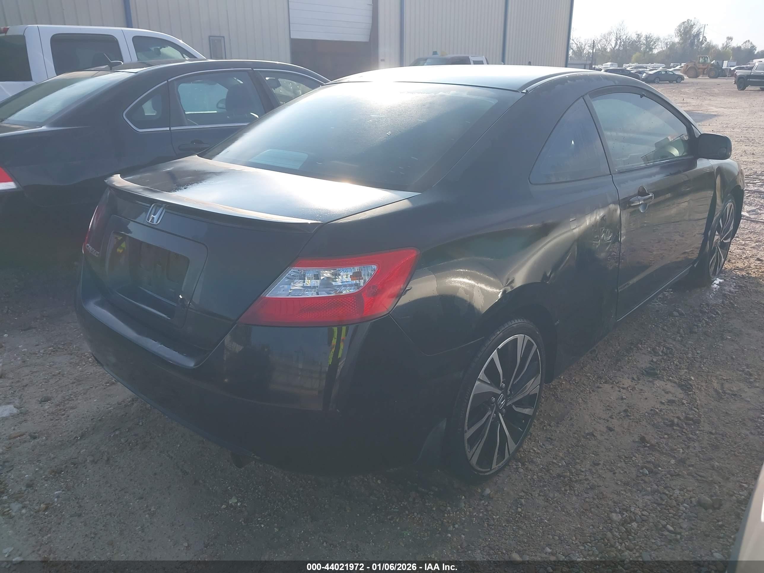 HONDA CIVIC image 4