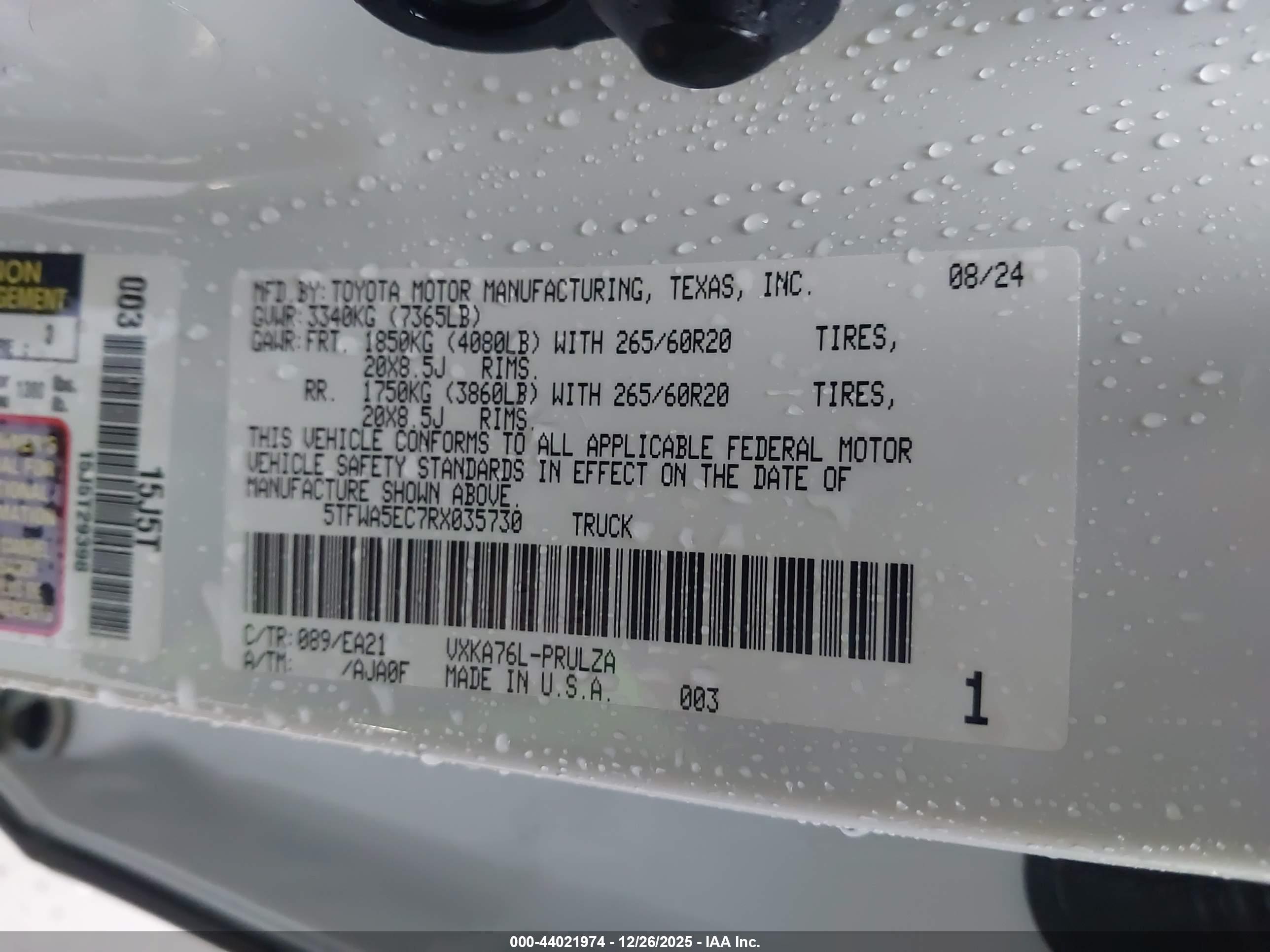 TOYOTA TUNDRA image 9