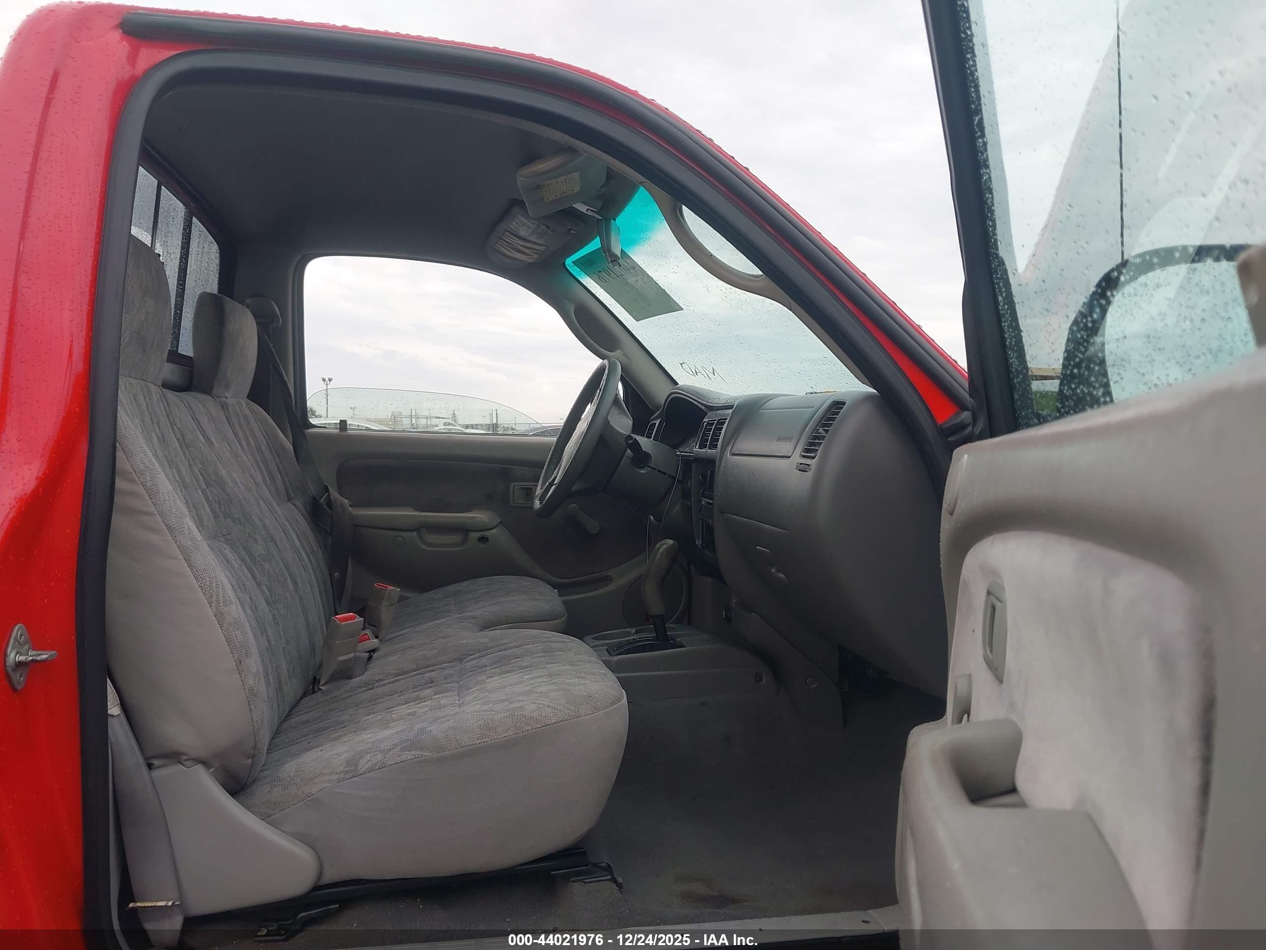 TOYOTA TACOMA image 5