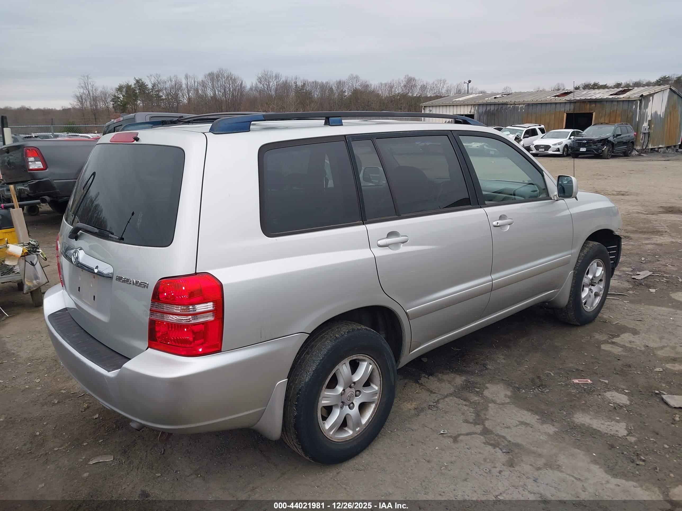 TOYOTA HIGHLANDER image 4