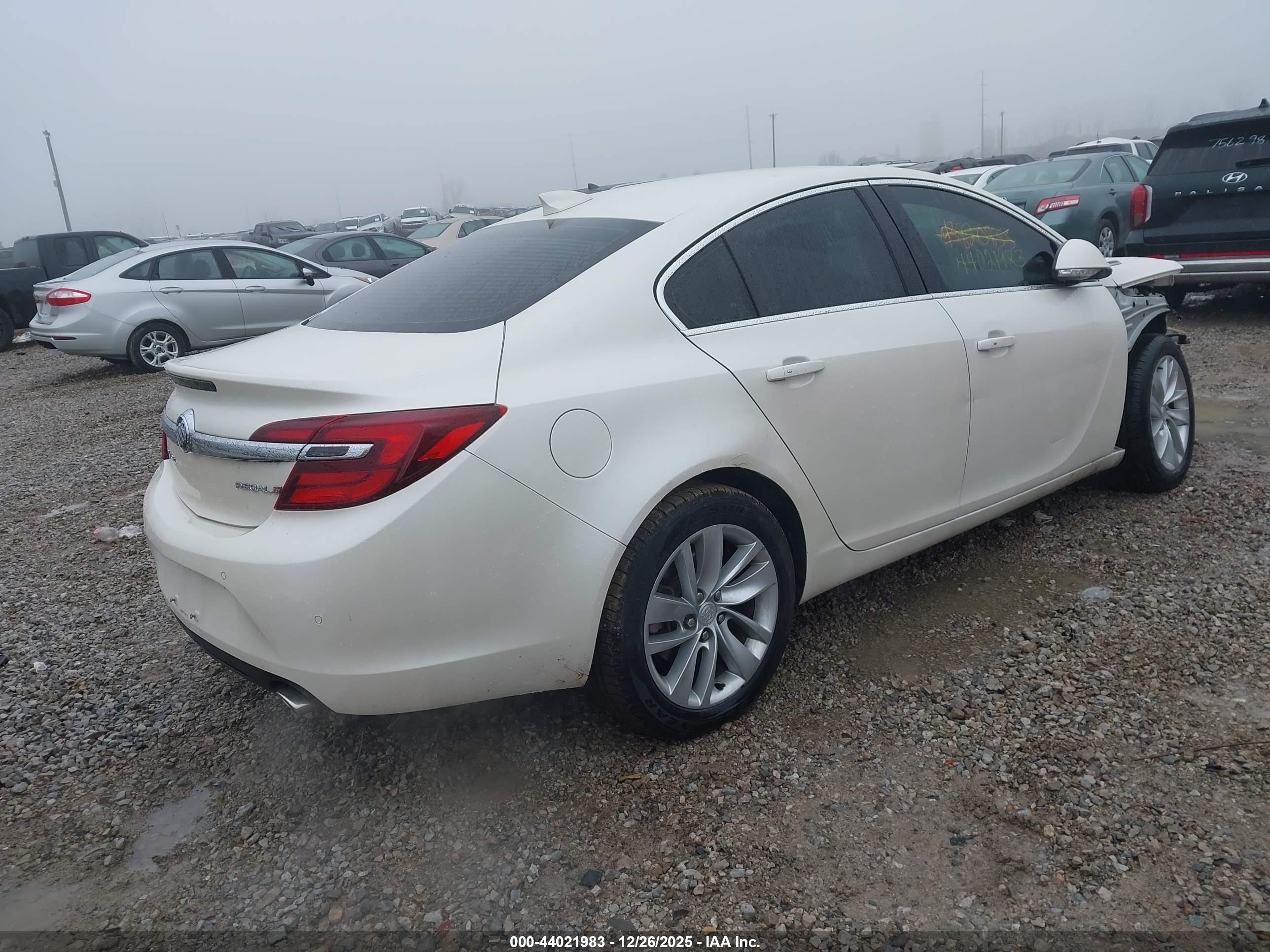 BUICK REGAL image 4