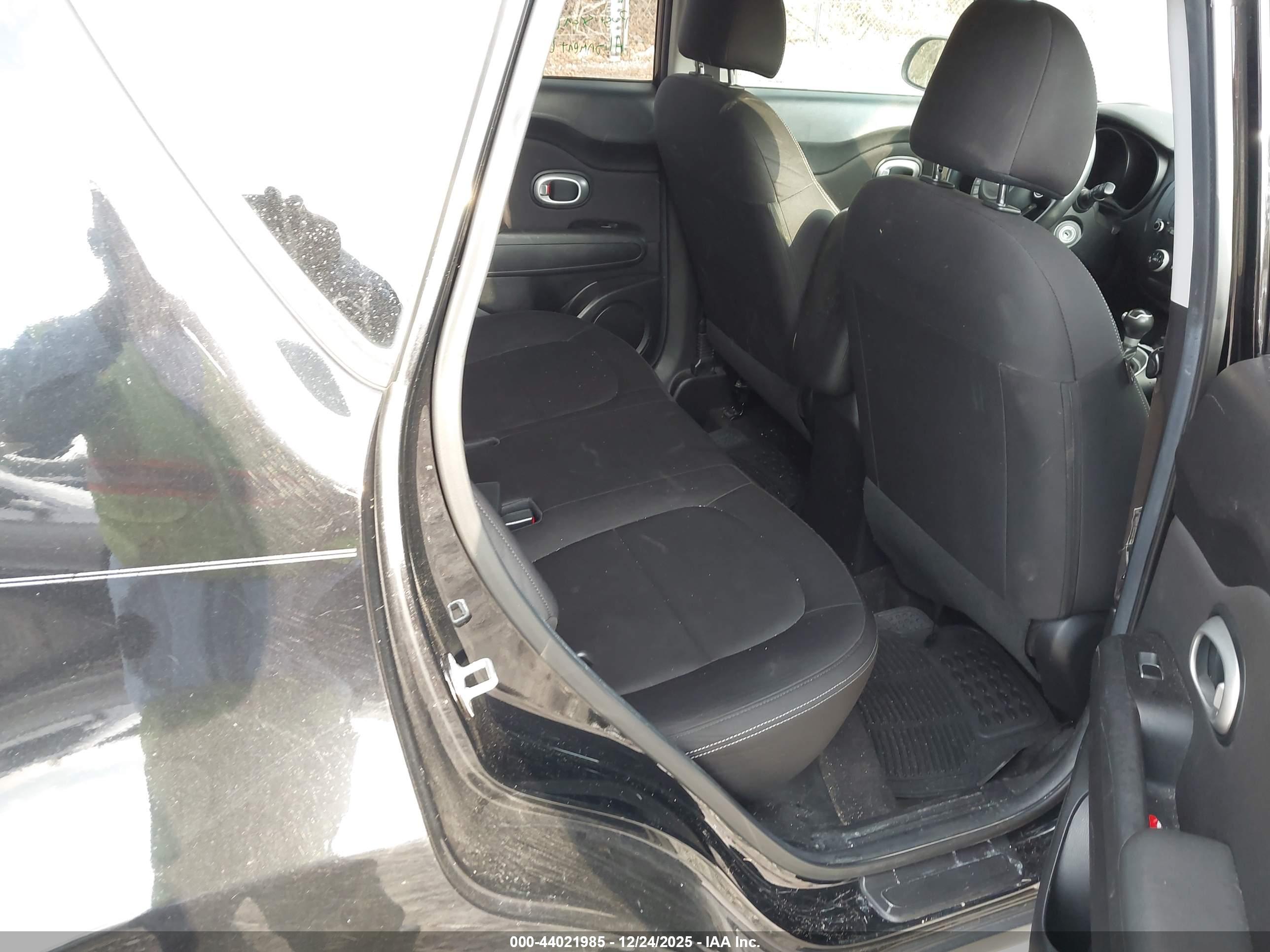 KIA SOUL image 8