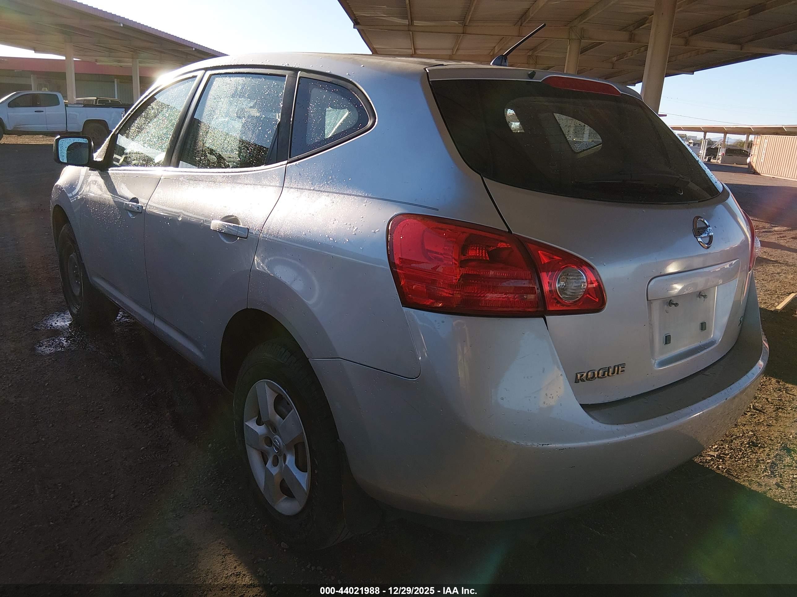 NISSAN ROGUE image 3