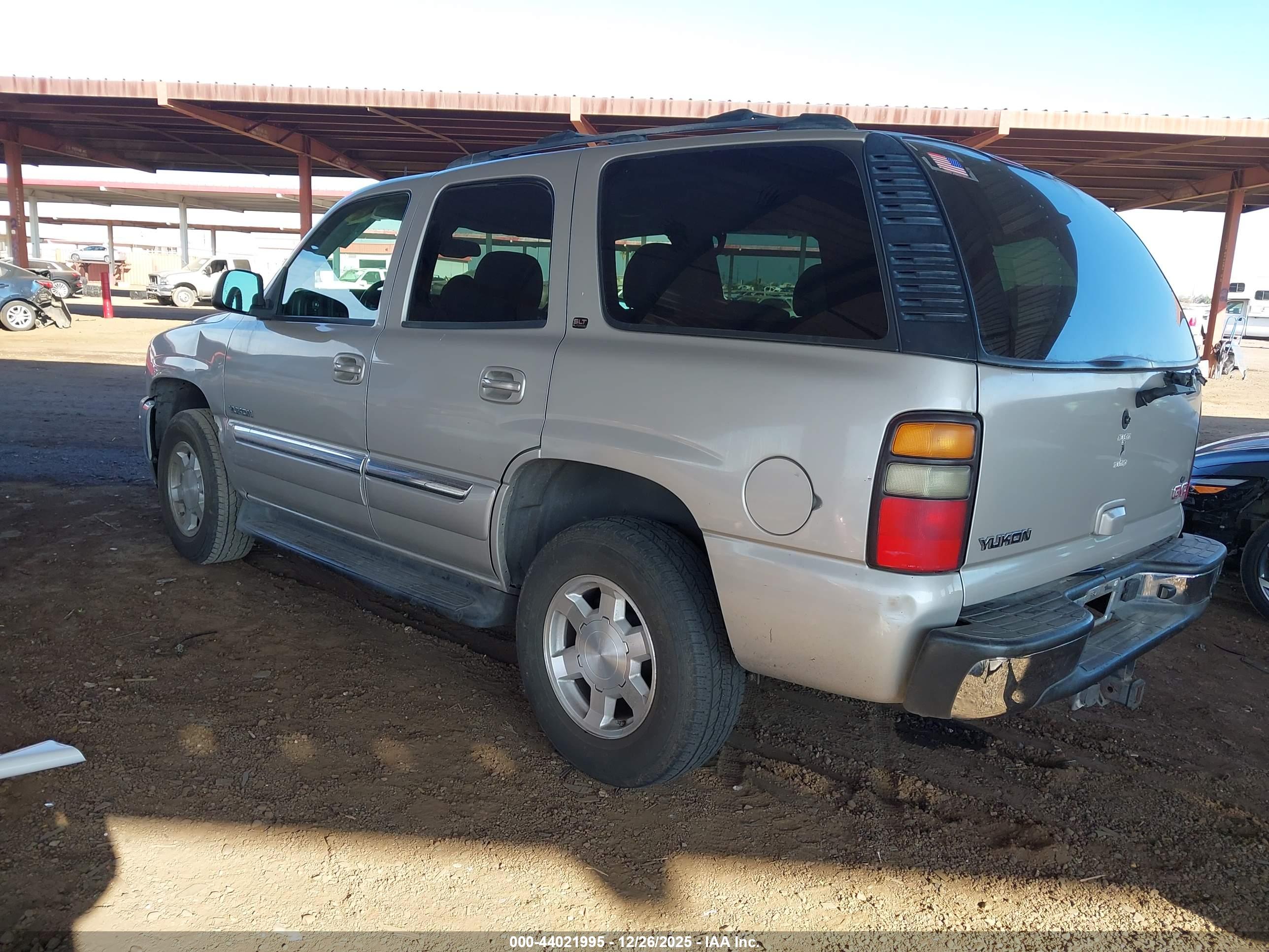 GMC YUKON image 3