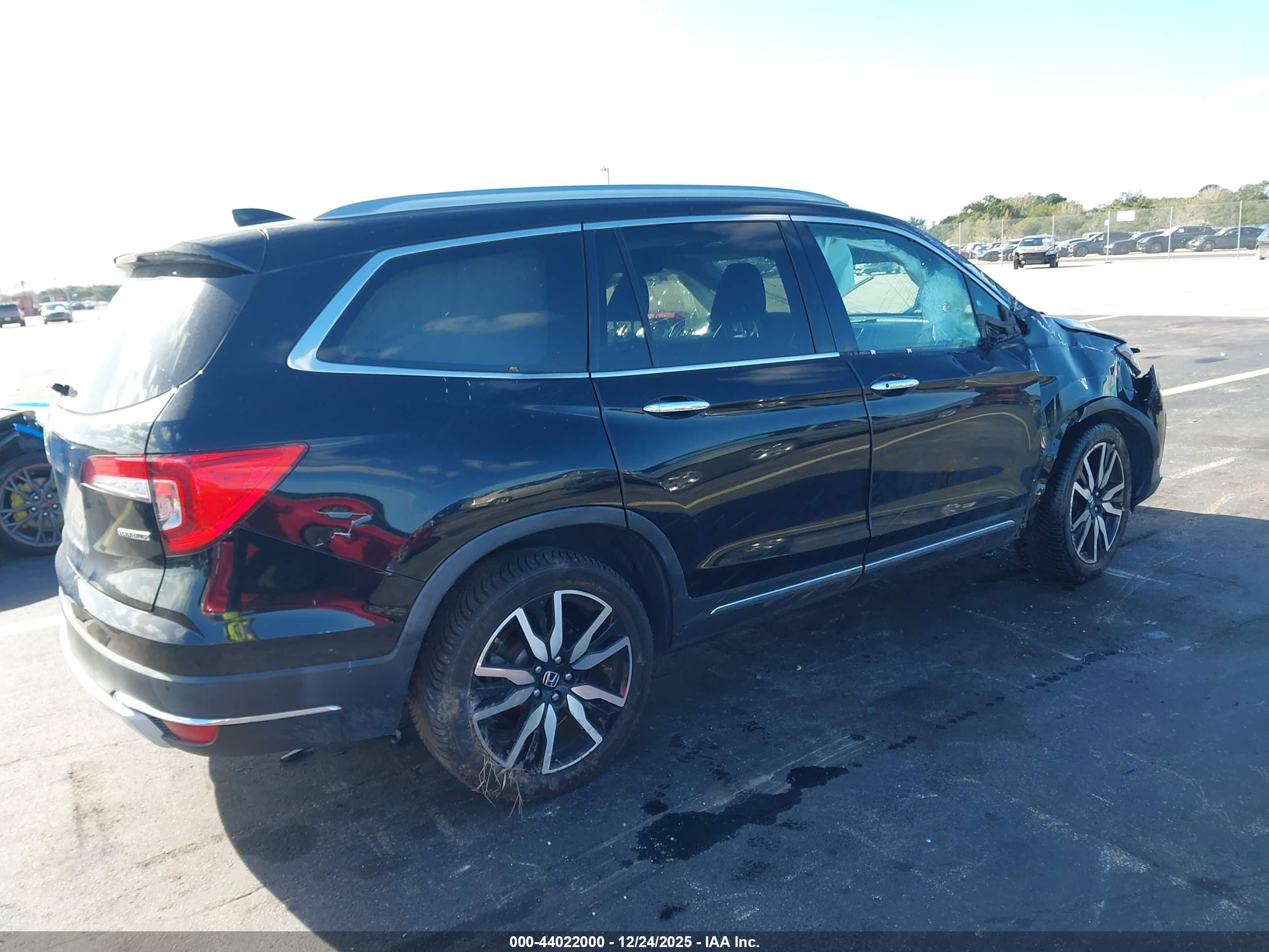 HONDA PILOT image 4