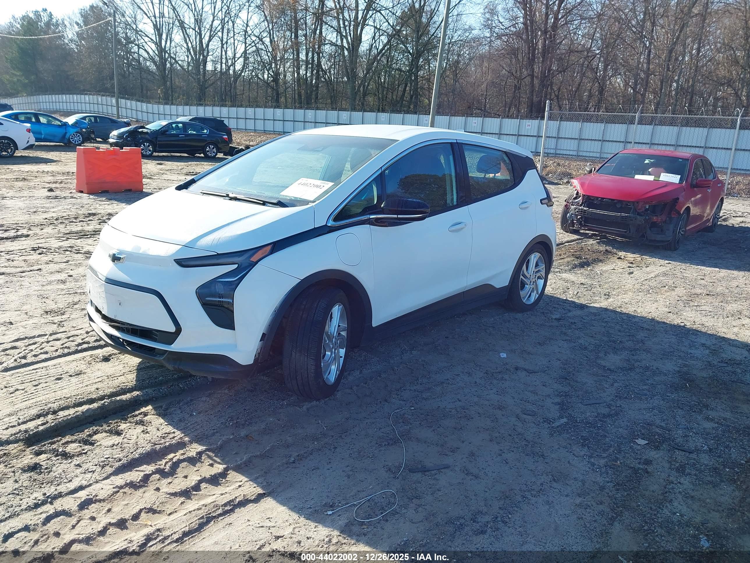 CHEVROLET BOLT image 2