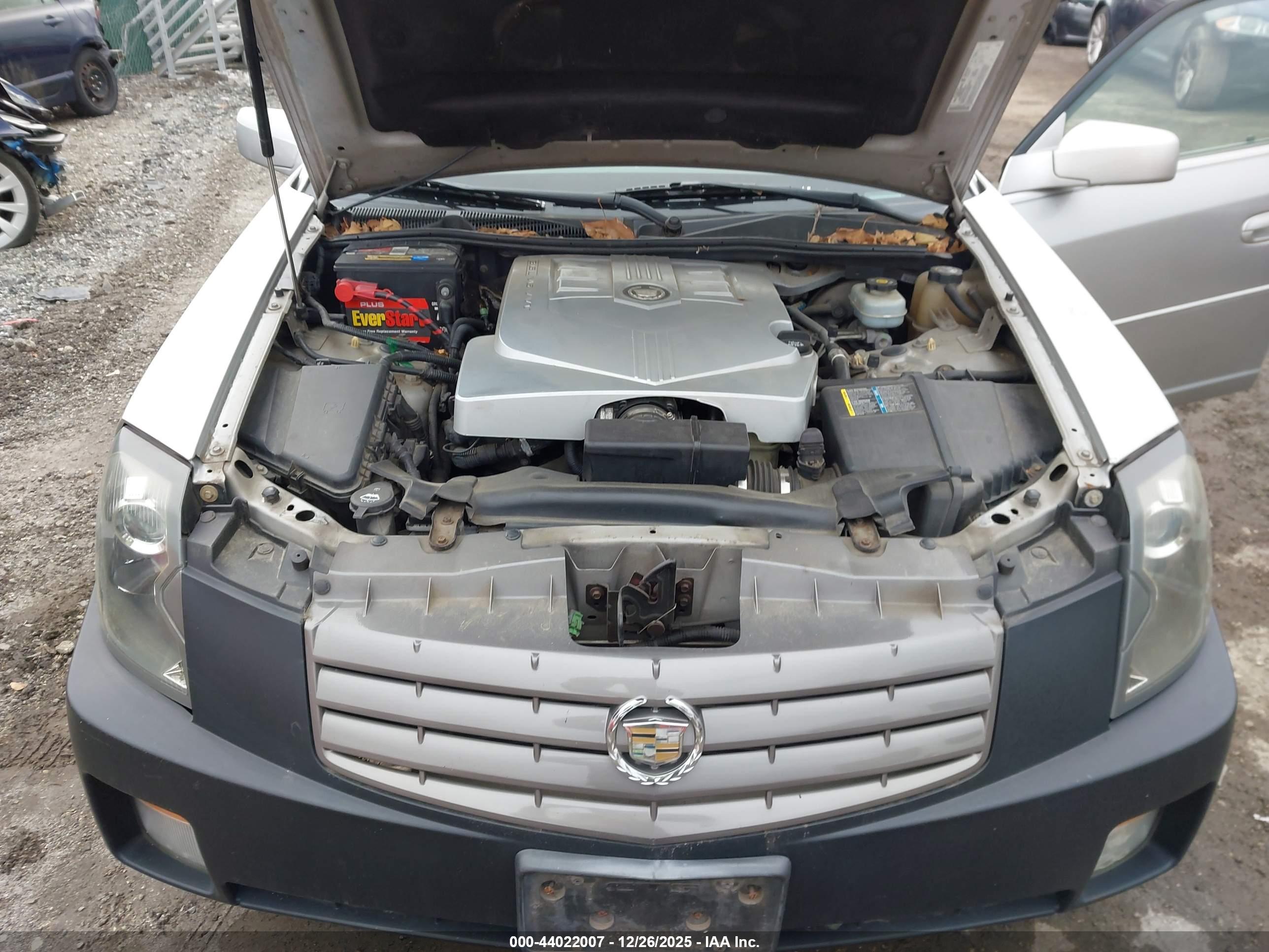 CADILLAC CTS image 10