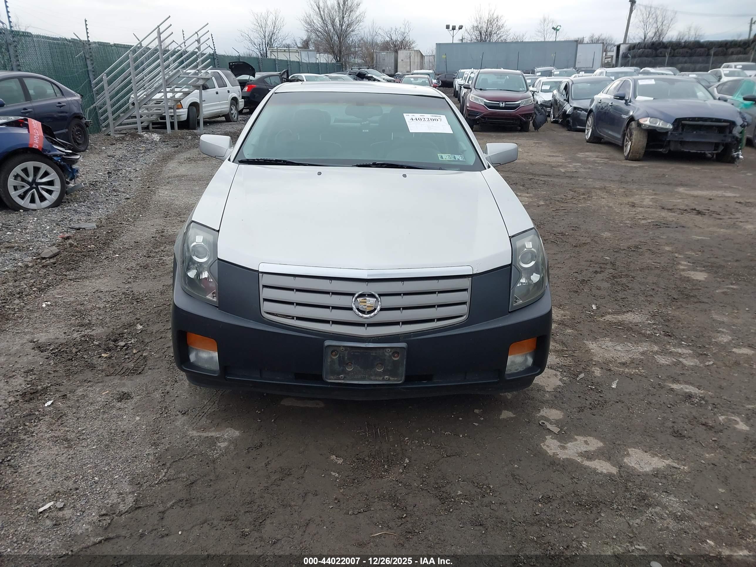CADILLAC CTS image 6