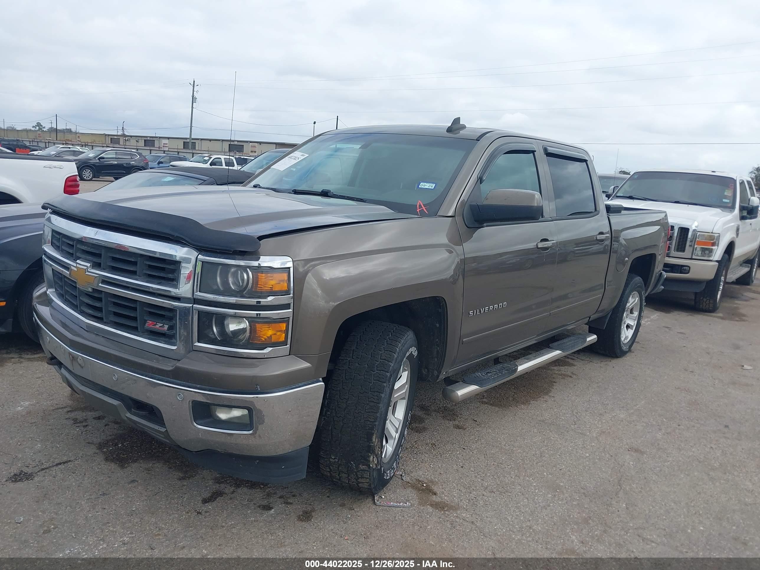 CHEVROLET SILVERADO image 2