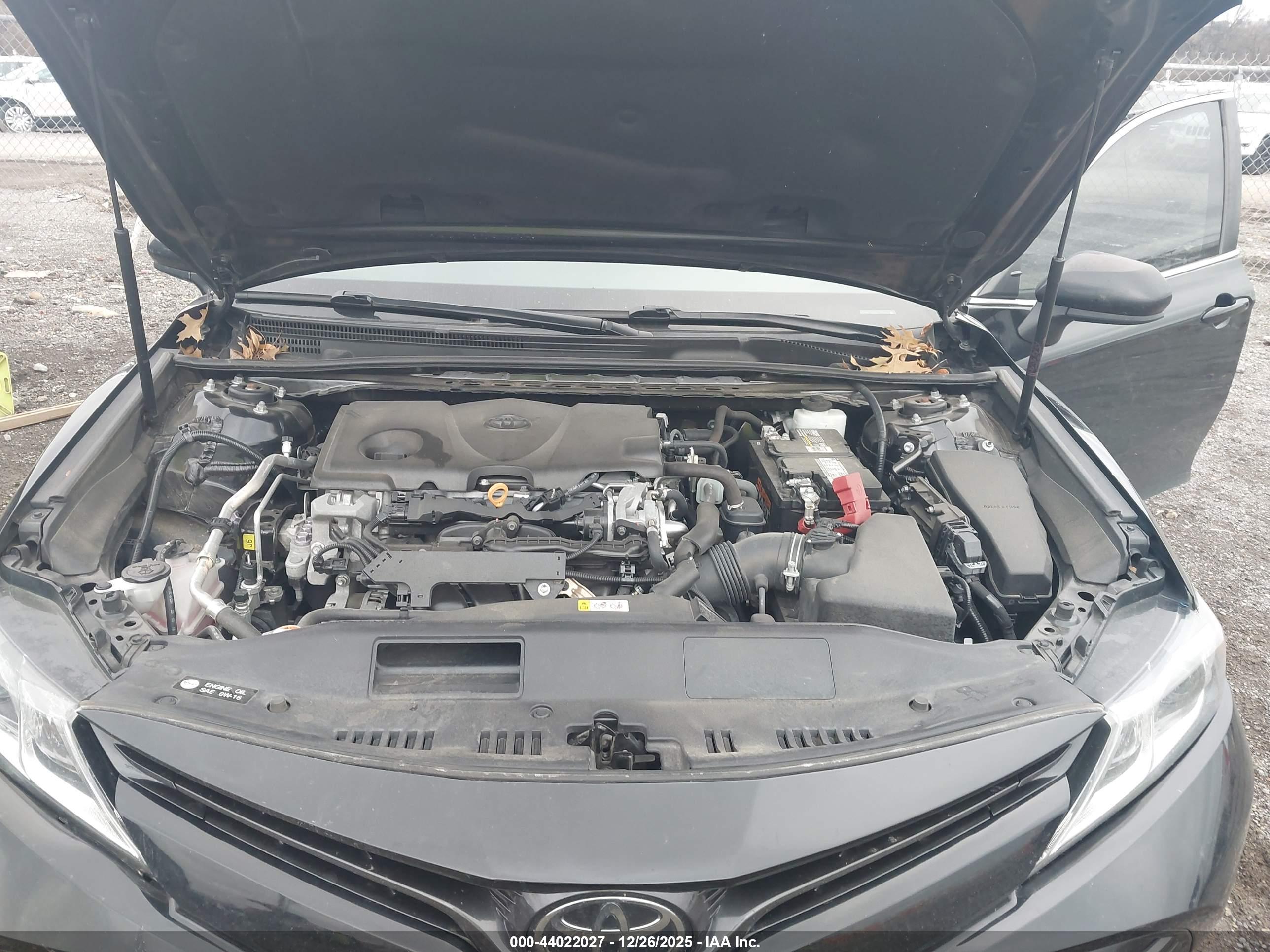 TOYOTA CAMRY image 10