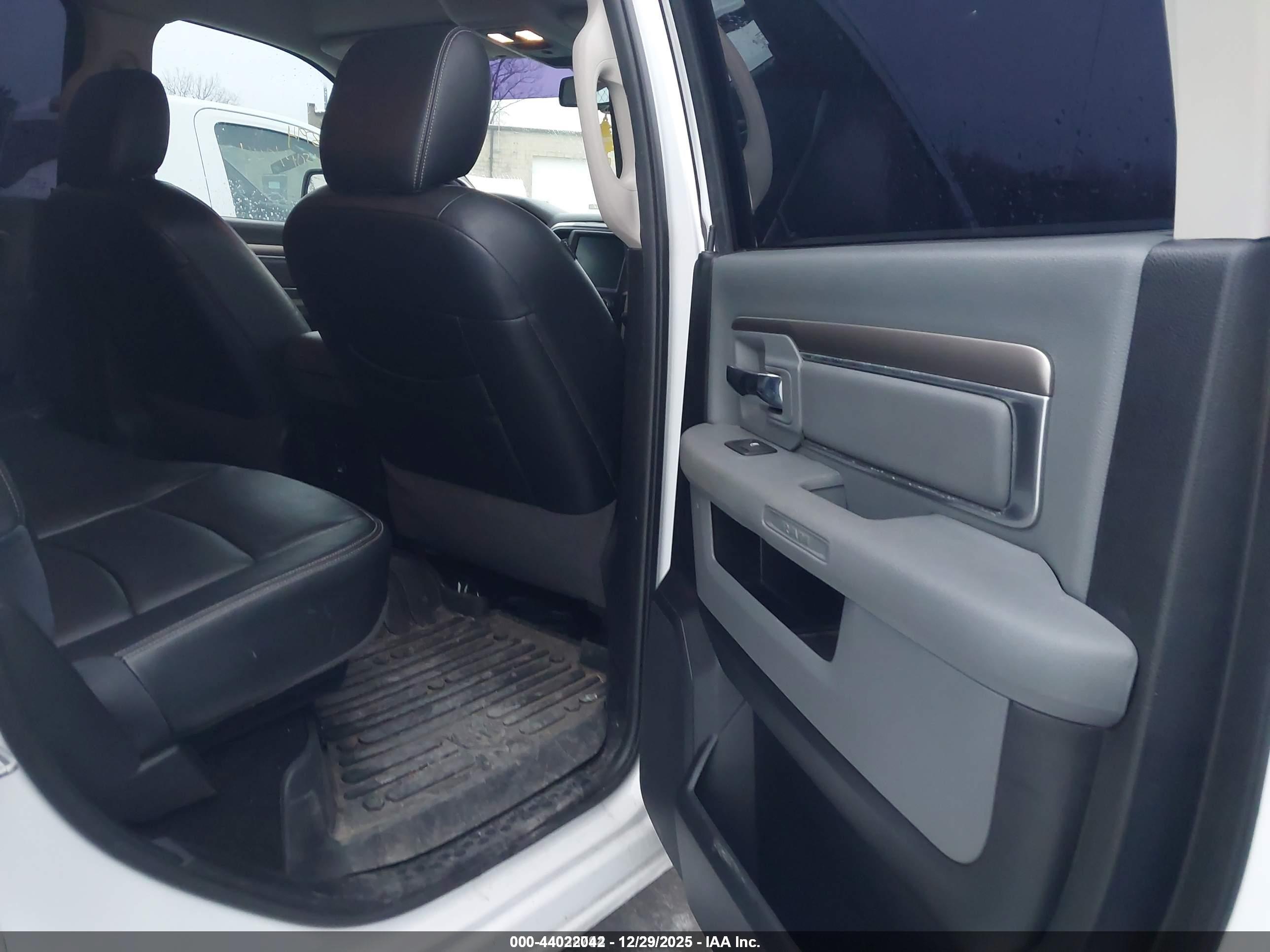 RAM 1500 image 8