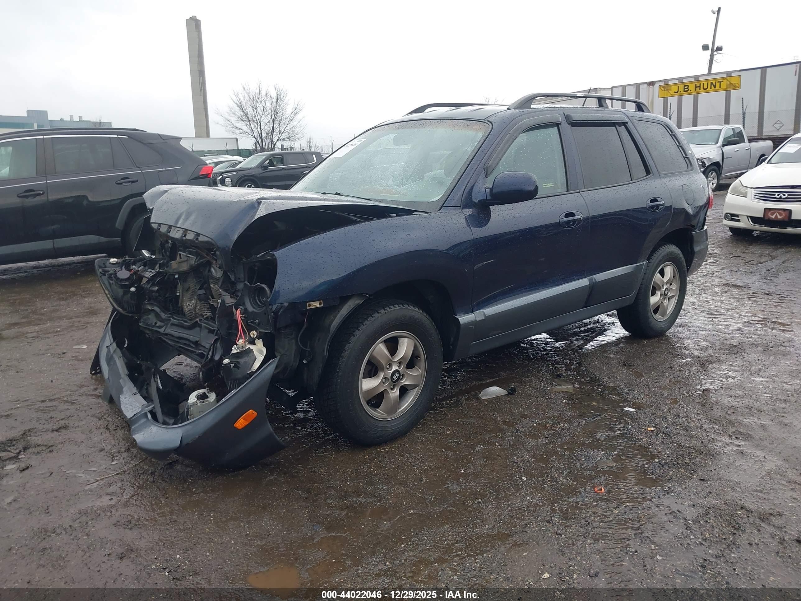 HYUNDAI SANTA image 2