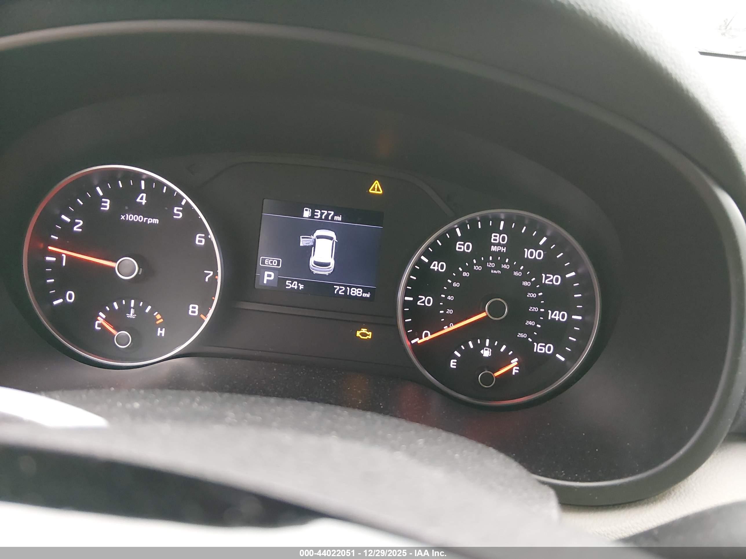 KIA SPORTAGE image 7