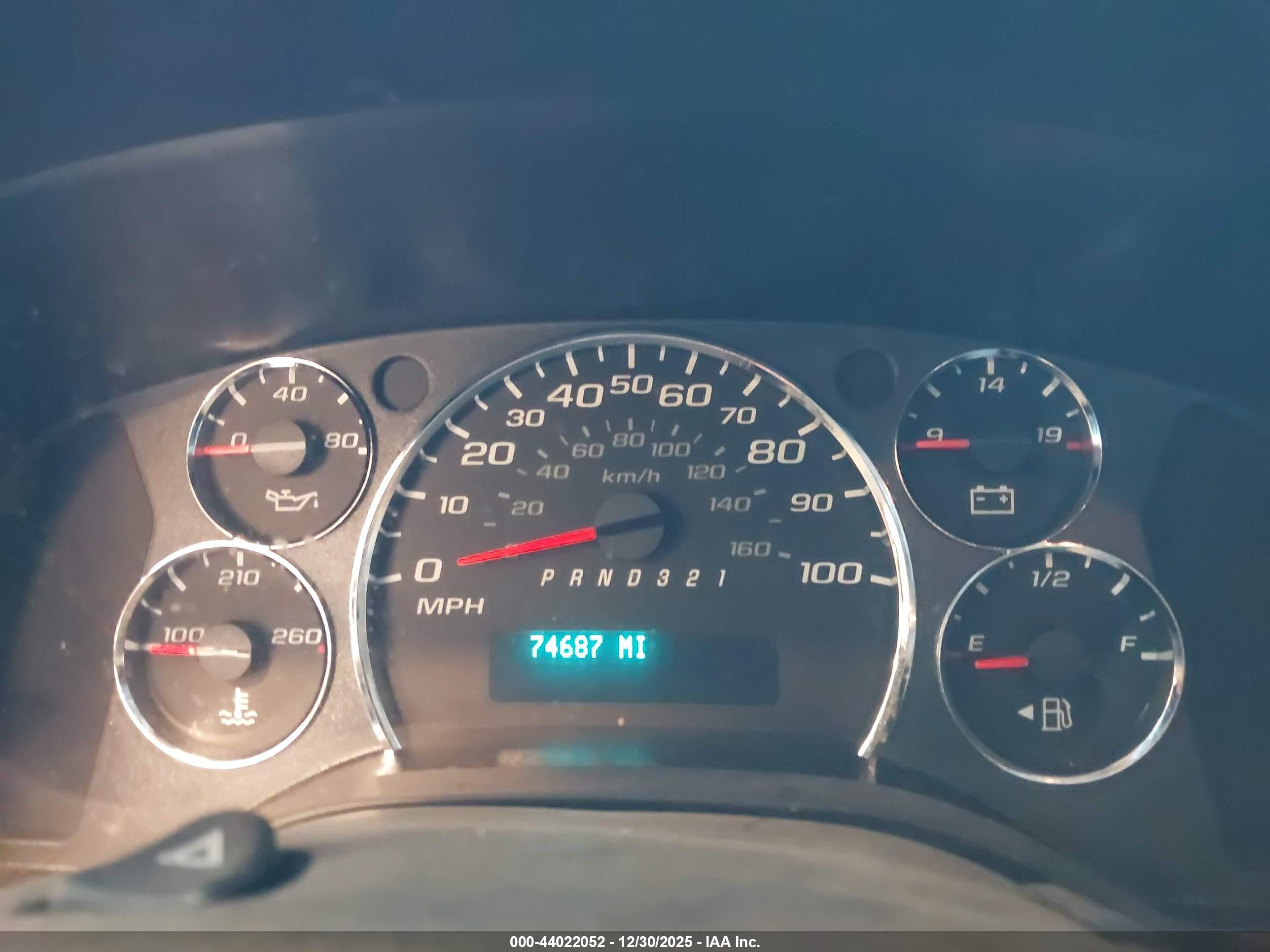 CHEVROLET EXPRESS image 7