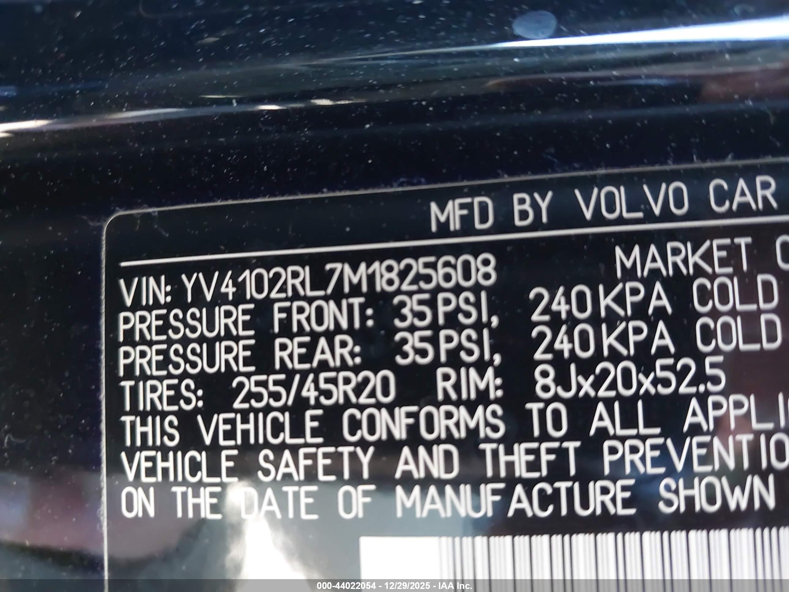VOLVO XC60 image 9