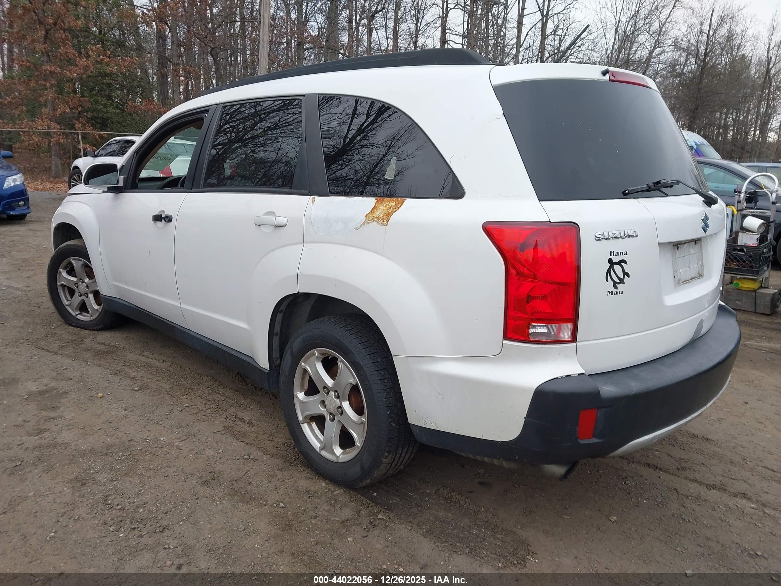SUZUKI XL7 image 3
